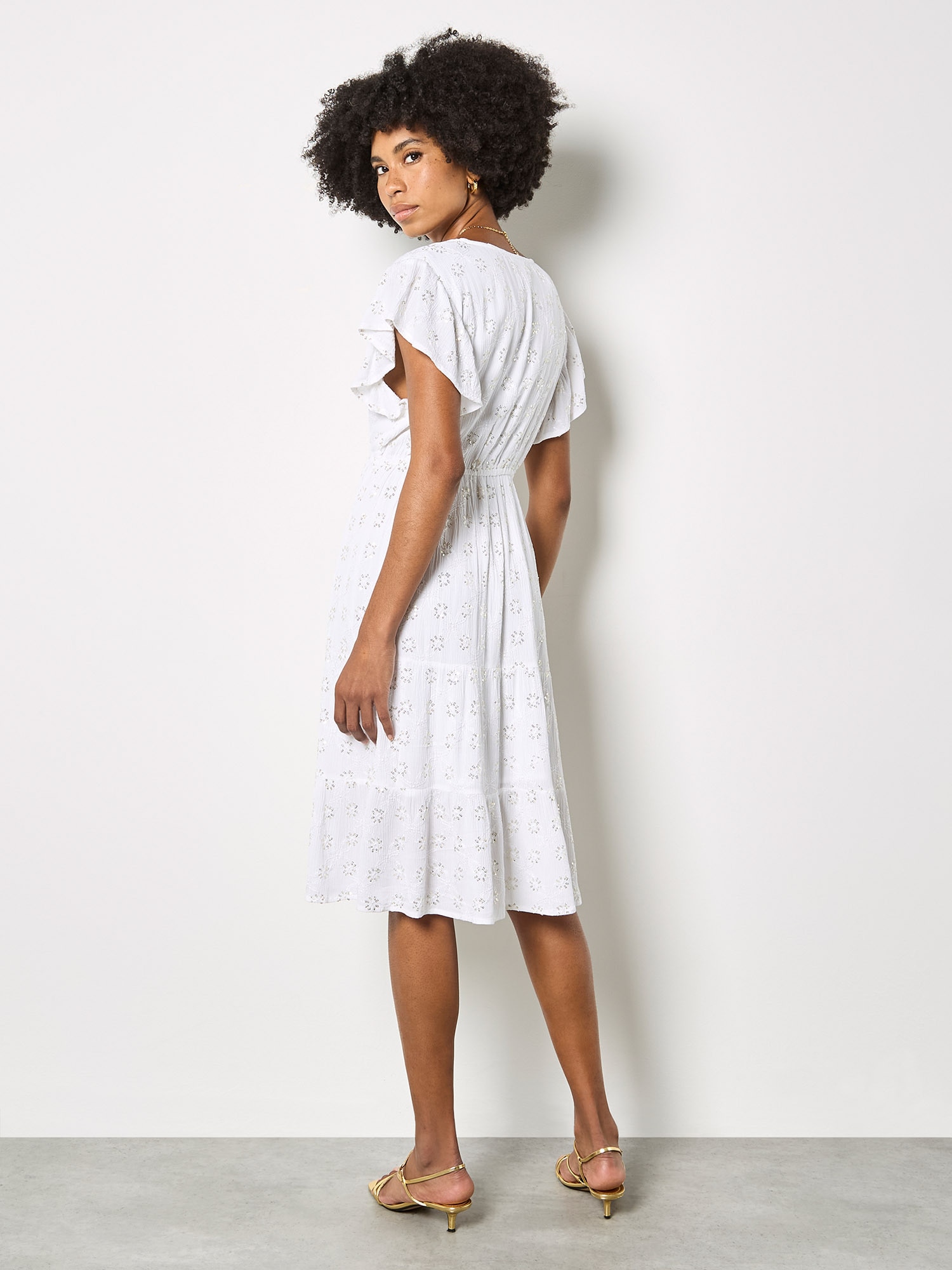 Apricot Minikleid »Geblümtes Mini-Kleid« mit Stickerei und Pailletten