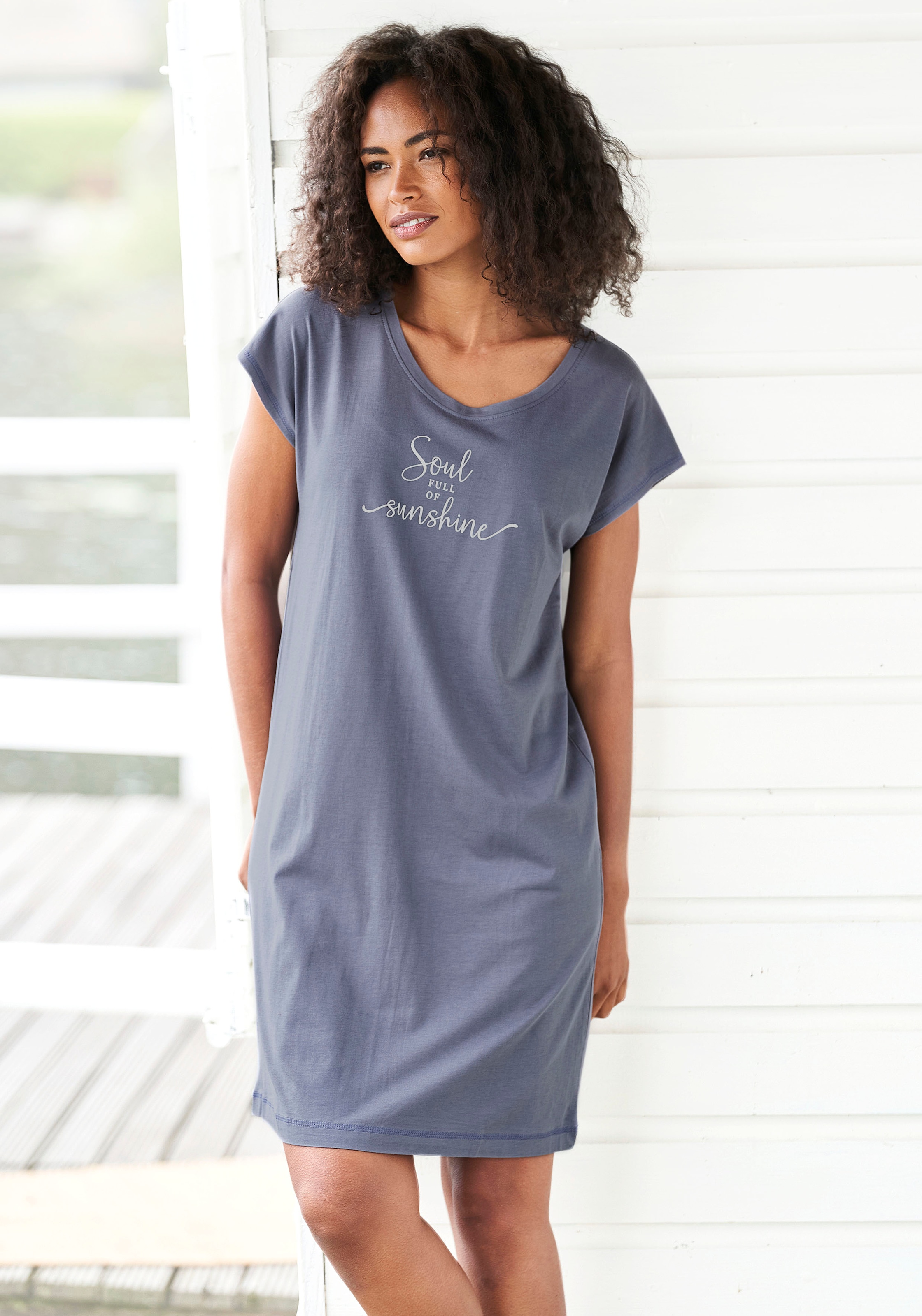 Vivance Dreams Nachthemd 1-teilig,  mit Sommer-Statementdruck