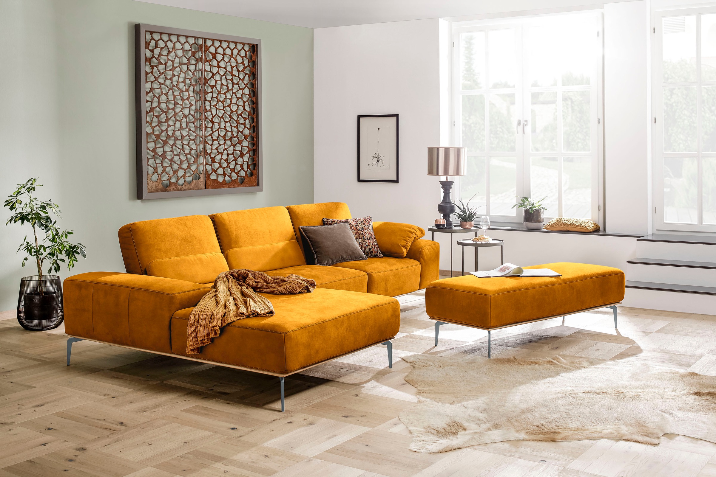 W.SCHILLIG Ecksofa »run, Designsofa mit tollem Sitzkomfort, bequem, L-Form«, mit elegantem Holzsockel, Füße in Silber matt, Breite 319 cm