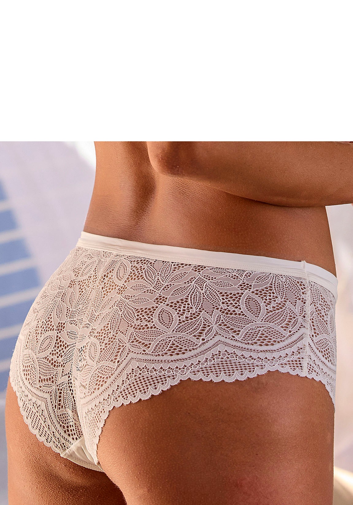 Nuance Panty »Vivianna«, rundherum aus transparenter Spitze