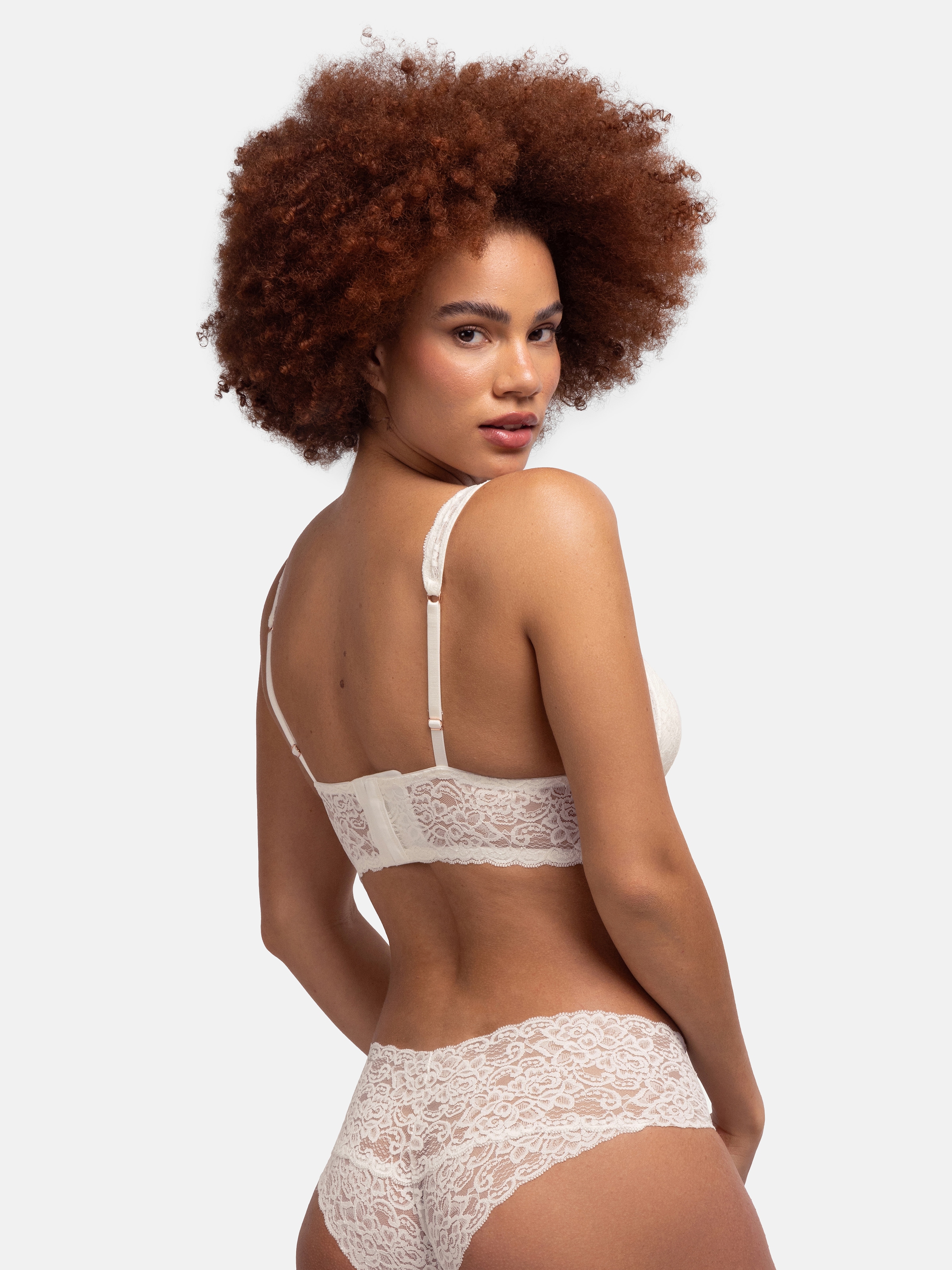 Dorina Bralette »Lana«, ohne Bügel, florale Spitze, breites Unterbrustband