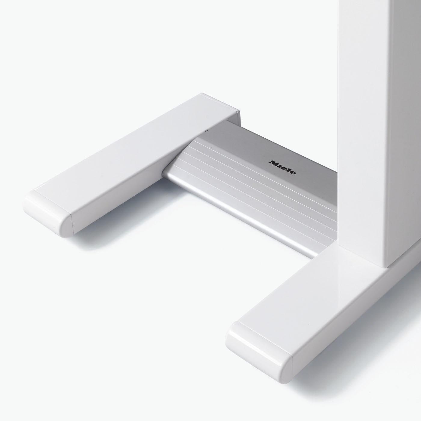 Miele Bügelmaschine »B 995 D« 2550 W Walzenbügler