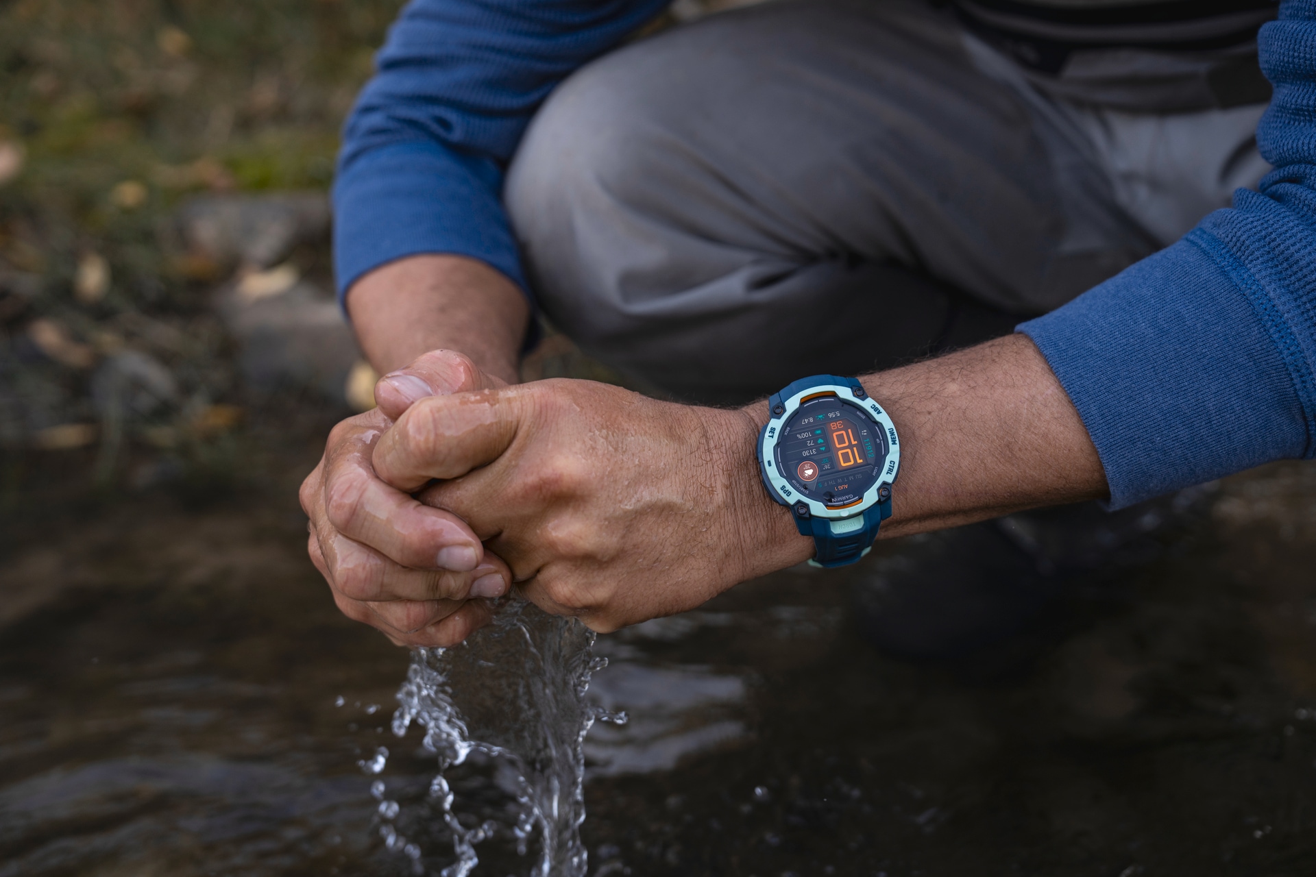 Garmin Smartwatch »Instinct 3 AMOLED 50mm«, (3,3 cm / 1,3 Zoll), 4 GB,)