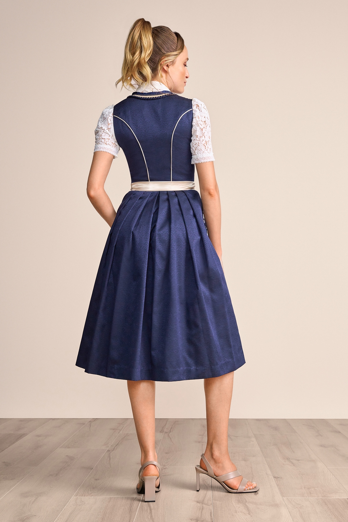 Krüger Dirndl »Dirndl Quiana (70cm)«