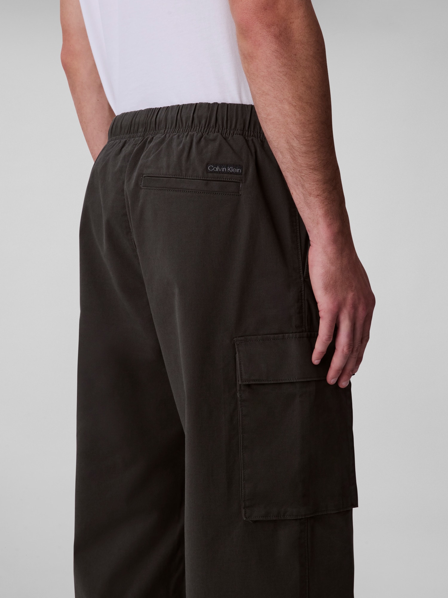 Calvin Klein Jeans Cargohose »CO PULL ON STRAIGHT CARGO PANT«, in Unifarbe