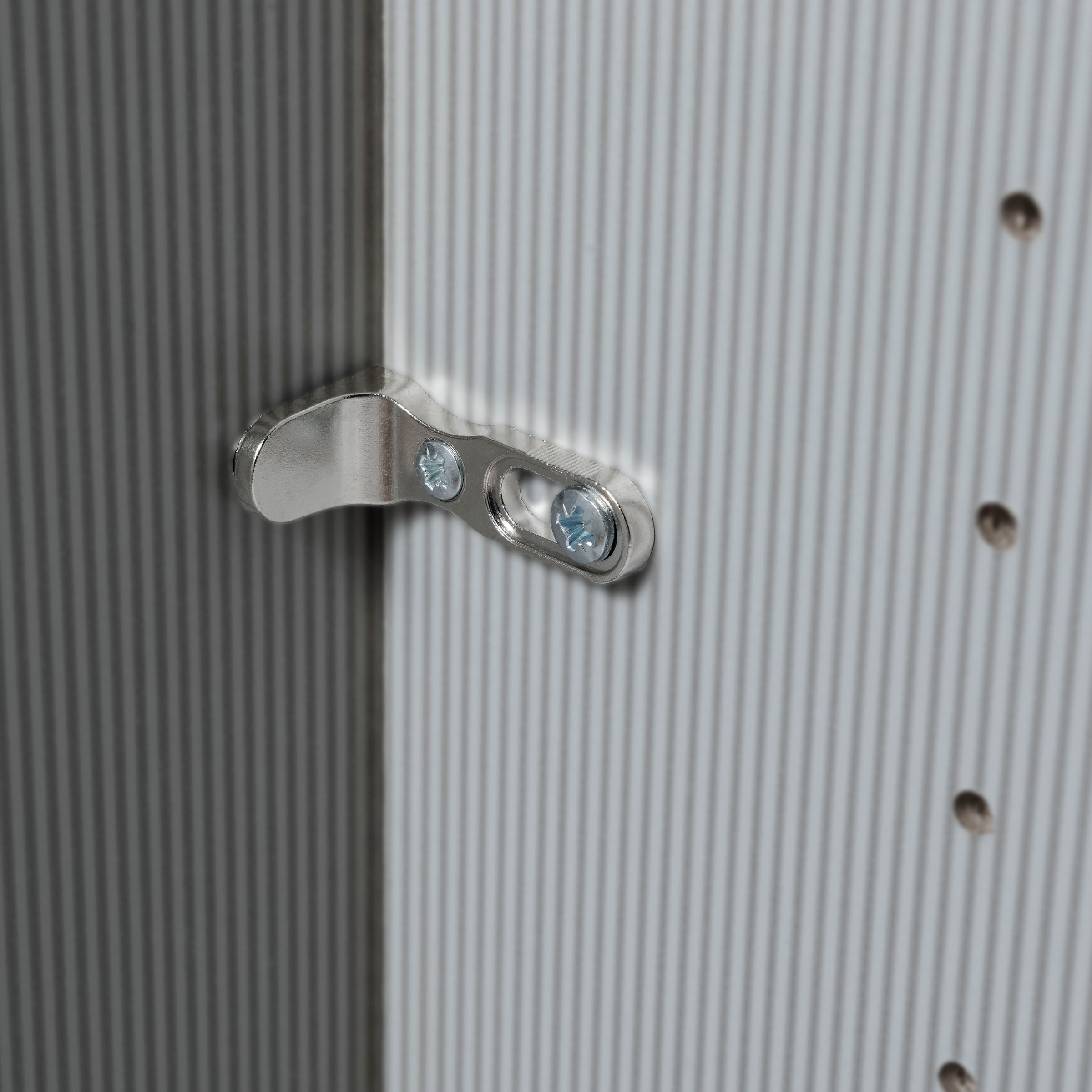 WIEMANN Drehtürenschrank »Monaco« mit Teil-Glasfront sowie hochwertige Beschläge inkl. Türdämpfung