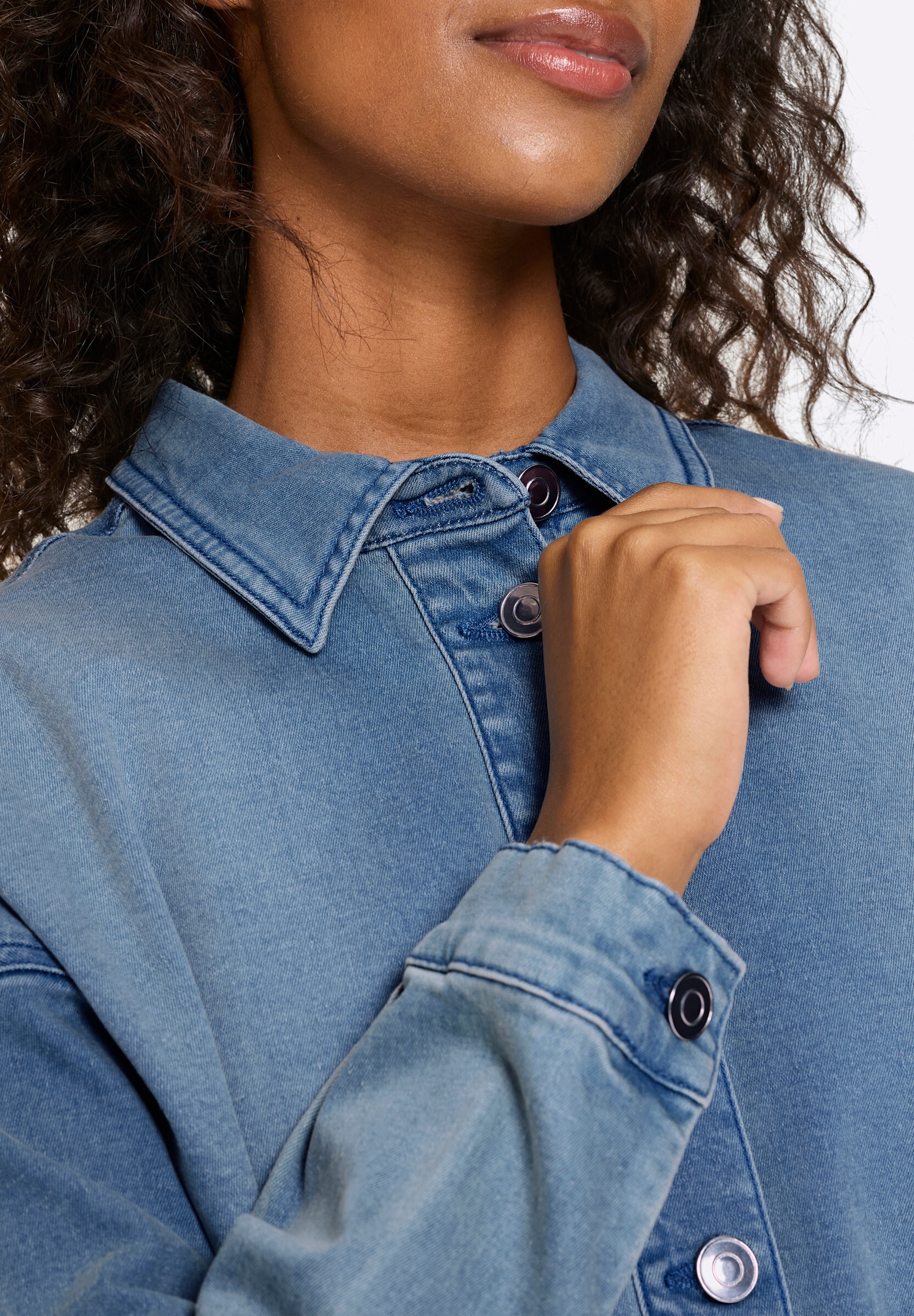 heine Jeansbluse »Jeansbluse Jeansbluse mit Seitenschlitzen«