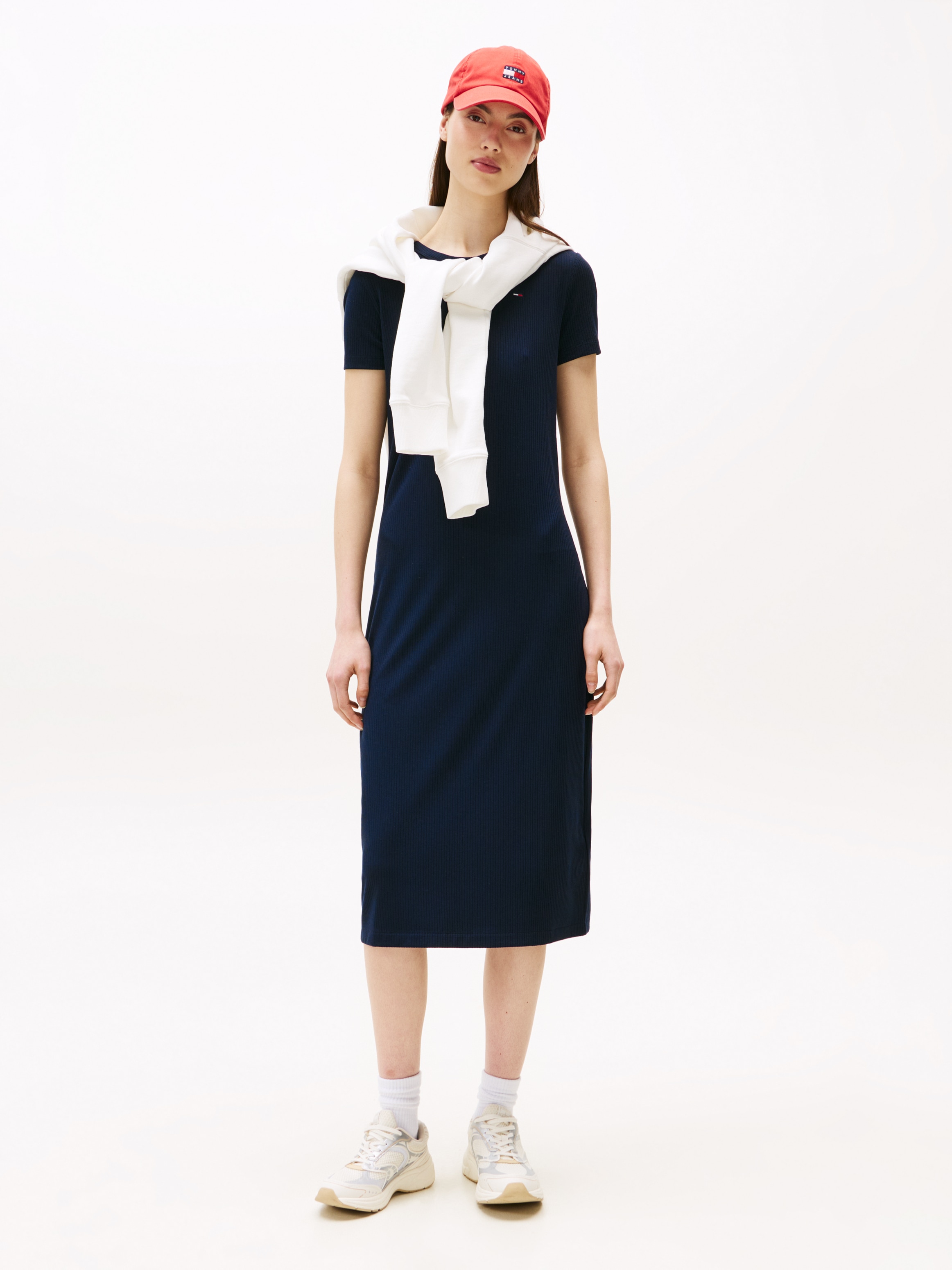 Tommy Jeans Jerseykleid, mit gerippter Struktur, Logostickerei