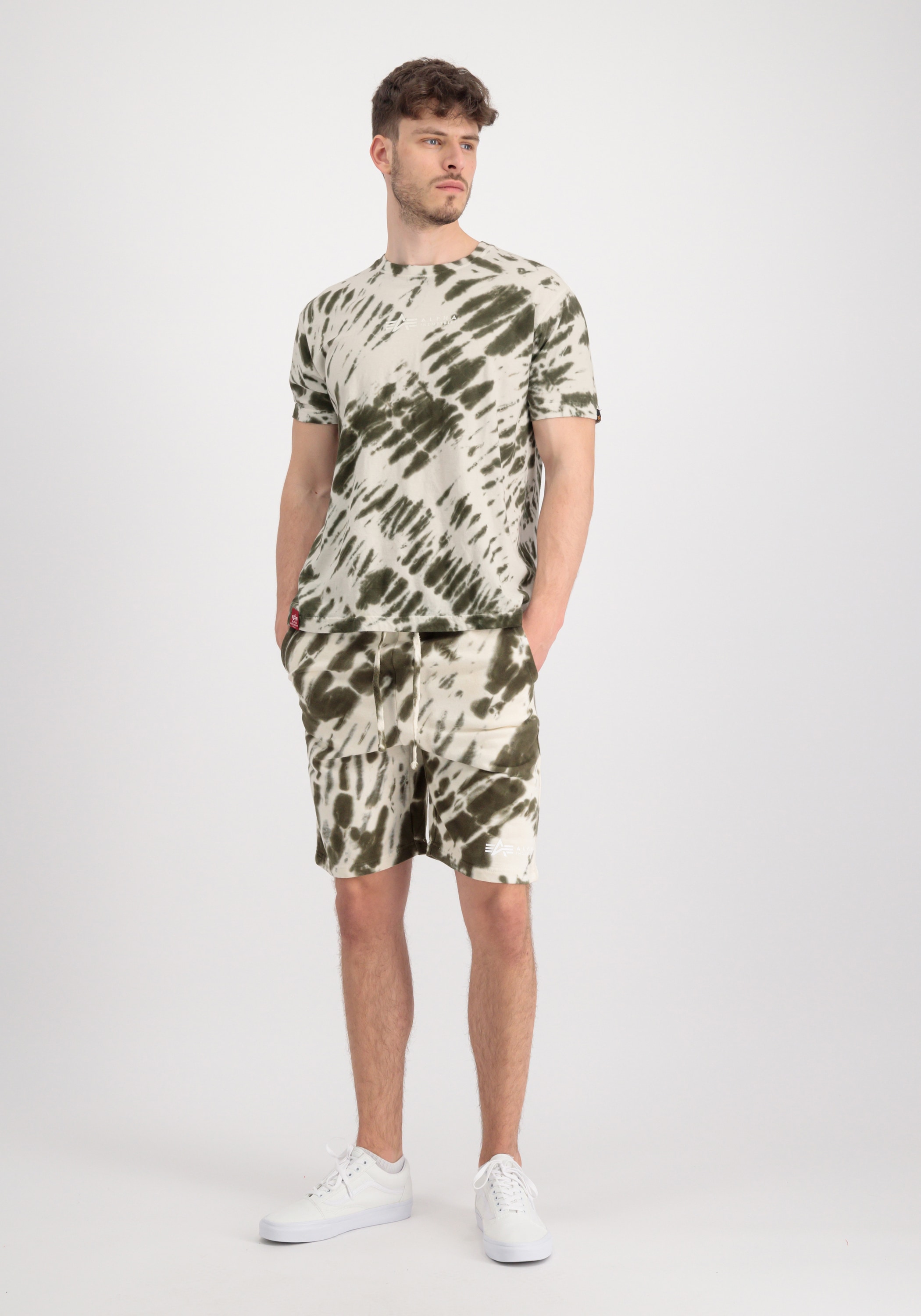 Alpha Industries Sweatshorts »Alpha Industries Men - Shorts Tie Dye Shorts«
