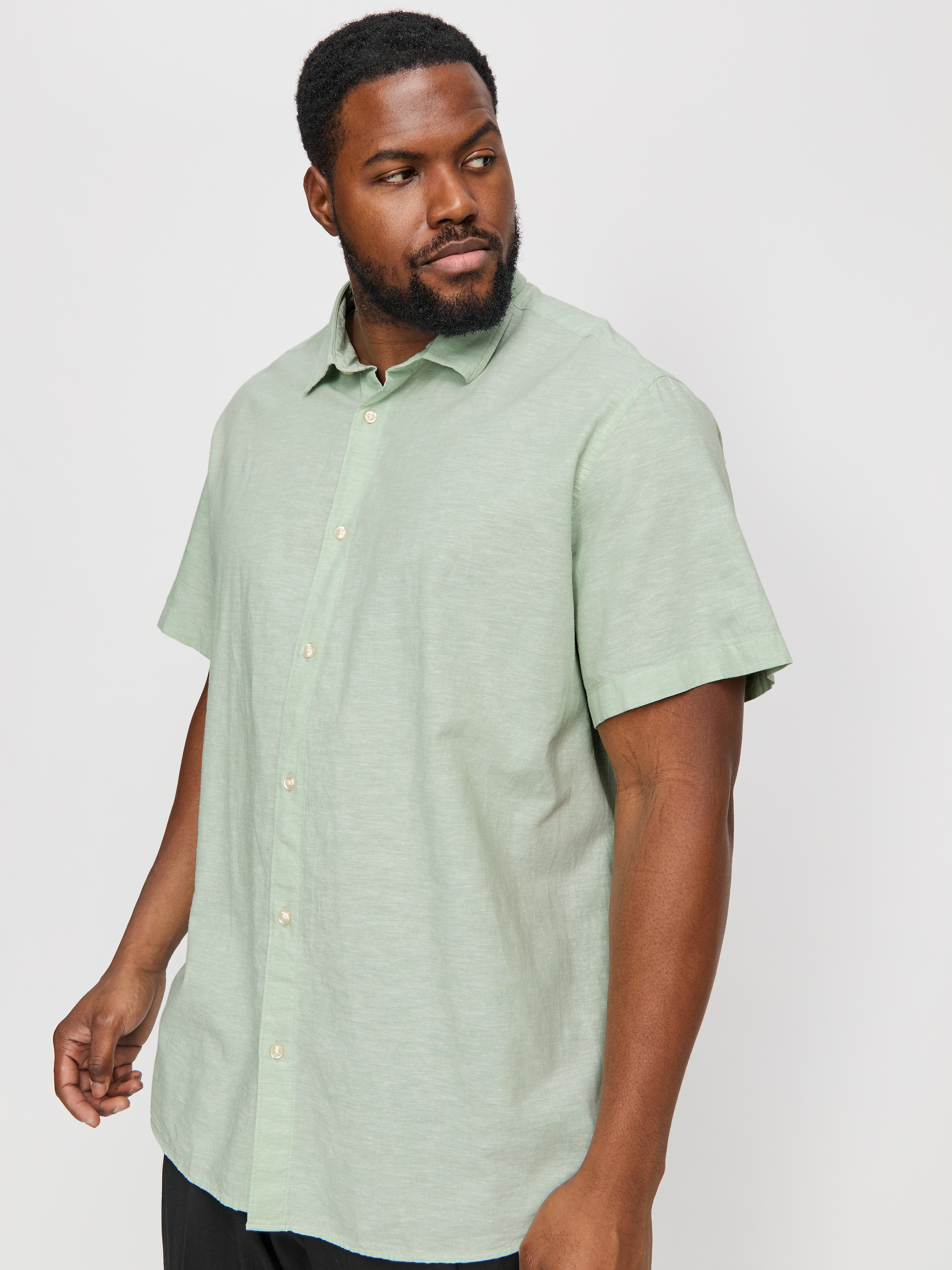 Jack & Jones PlusSize Kurzarmhemd »JJEBREEZE SHIRT SS SN PLS«, mit Hemdkragen