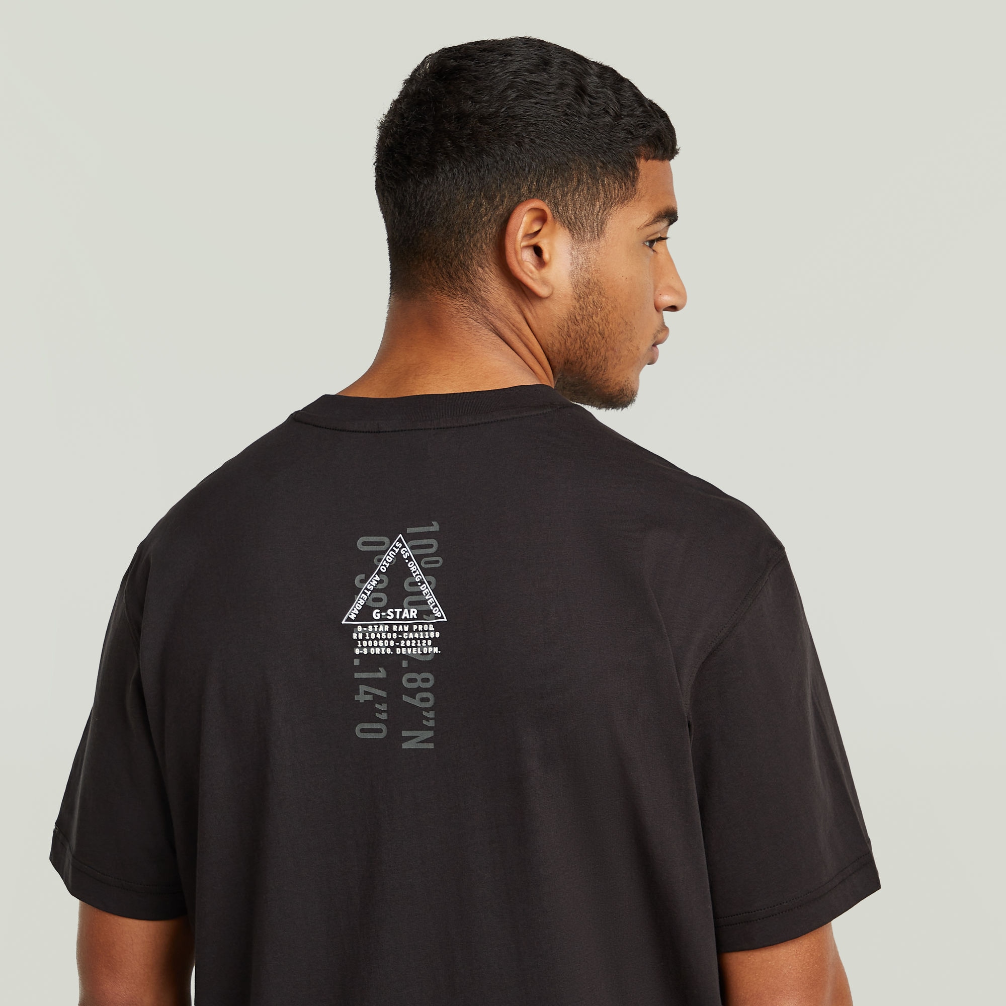 G-STAR T-Shirt »Layered Back« mit Print auf dem Rücken, Regular Fit