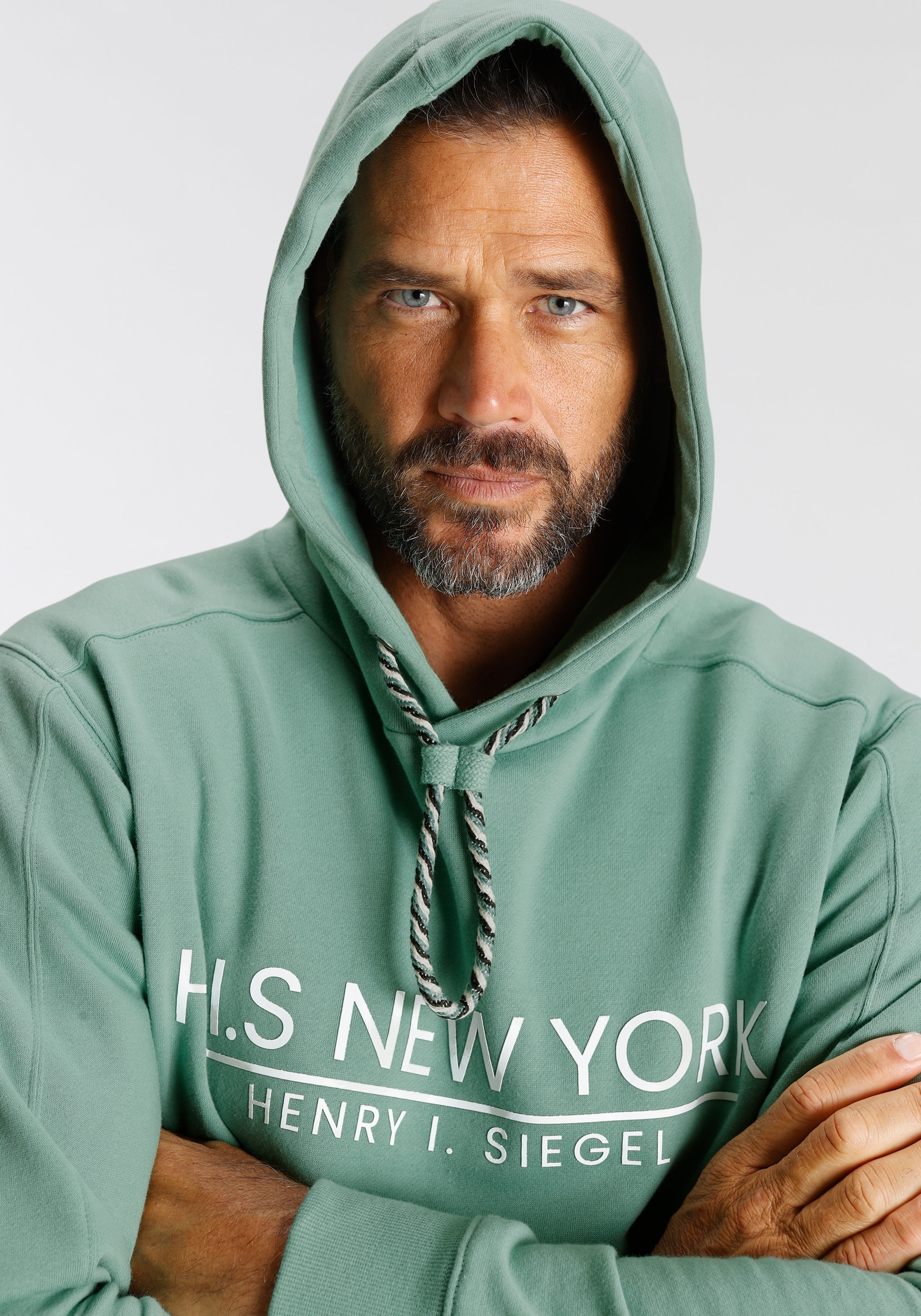 H.I.S Sweatshirt, bedrucktes Design, mit Kapuze und Kordel, aus Baumwollmischung