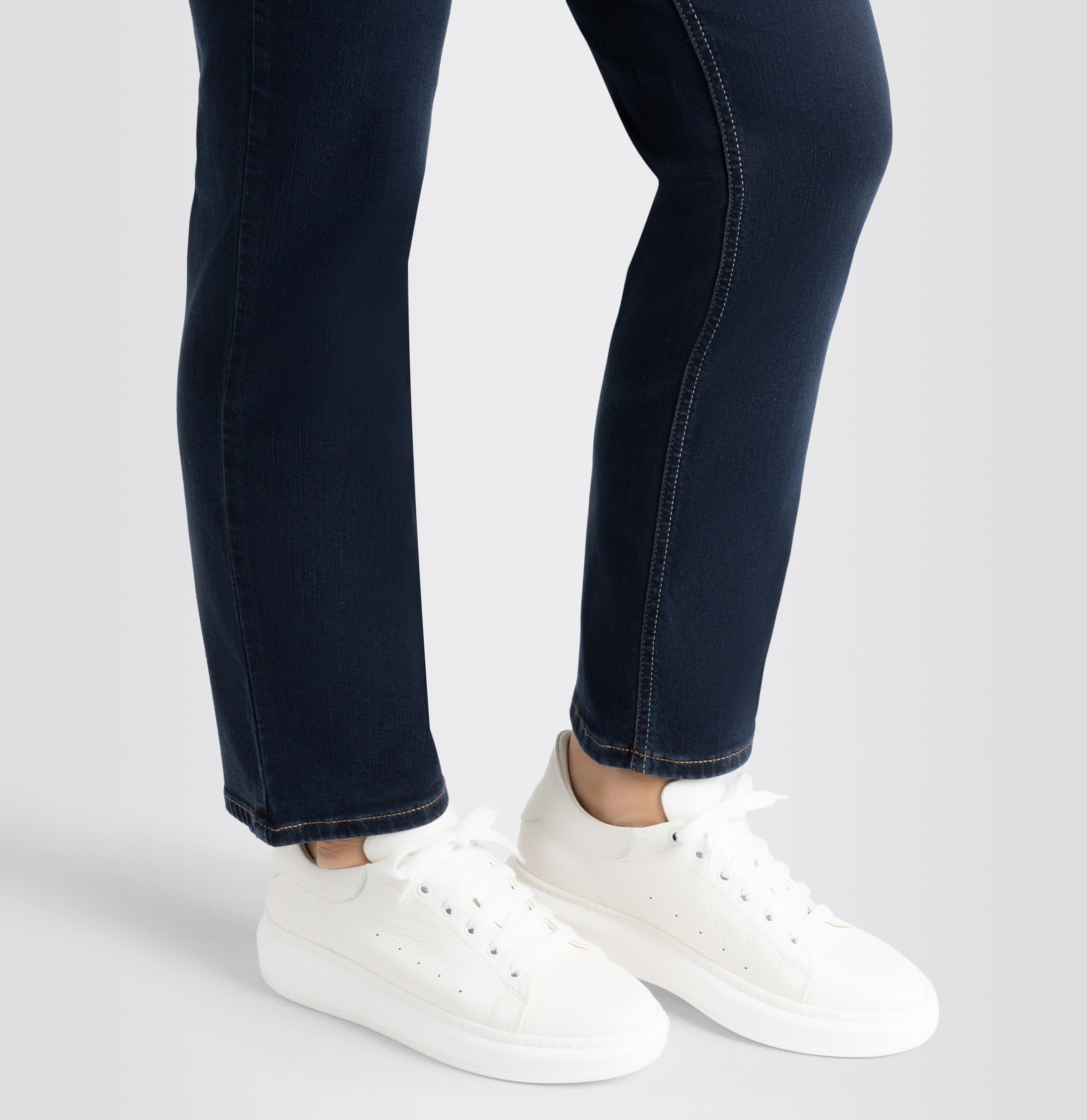 MAC Stretch-Jeans »Melanie«, Gerade geschnitten