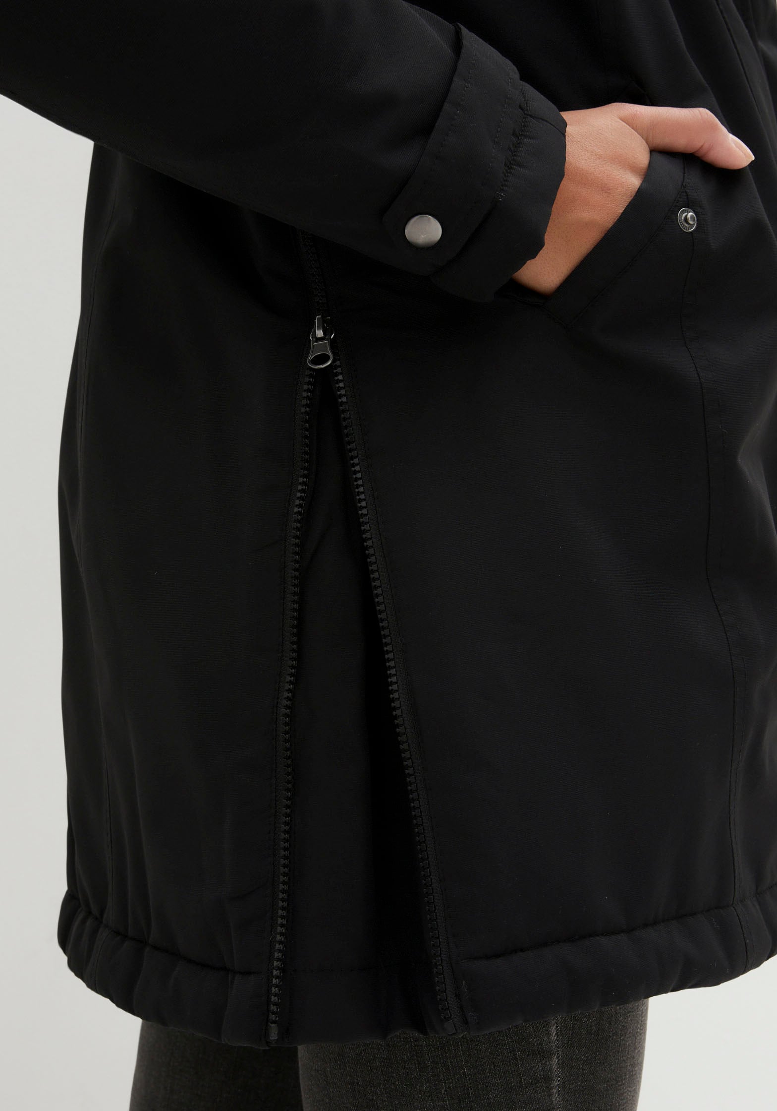 bonprix Umstandsjacke mit Kapuze mit elastischem Gummizug, seitlicher Erweiterung durch Reißverschlüsse