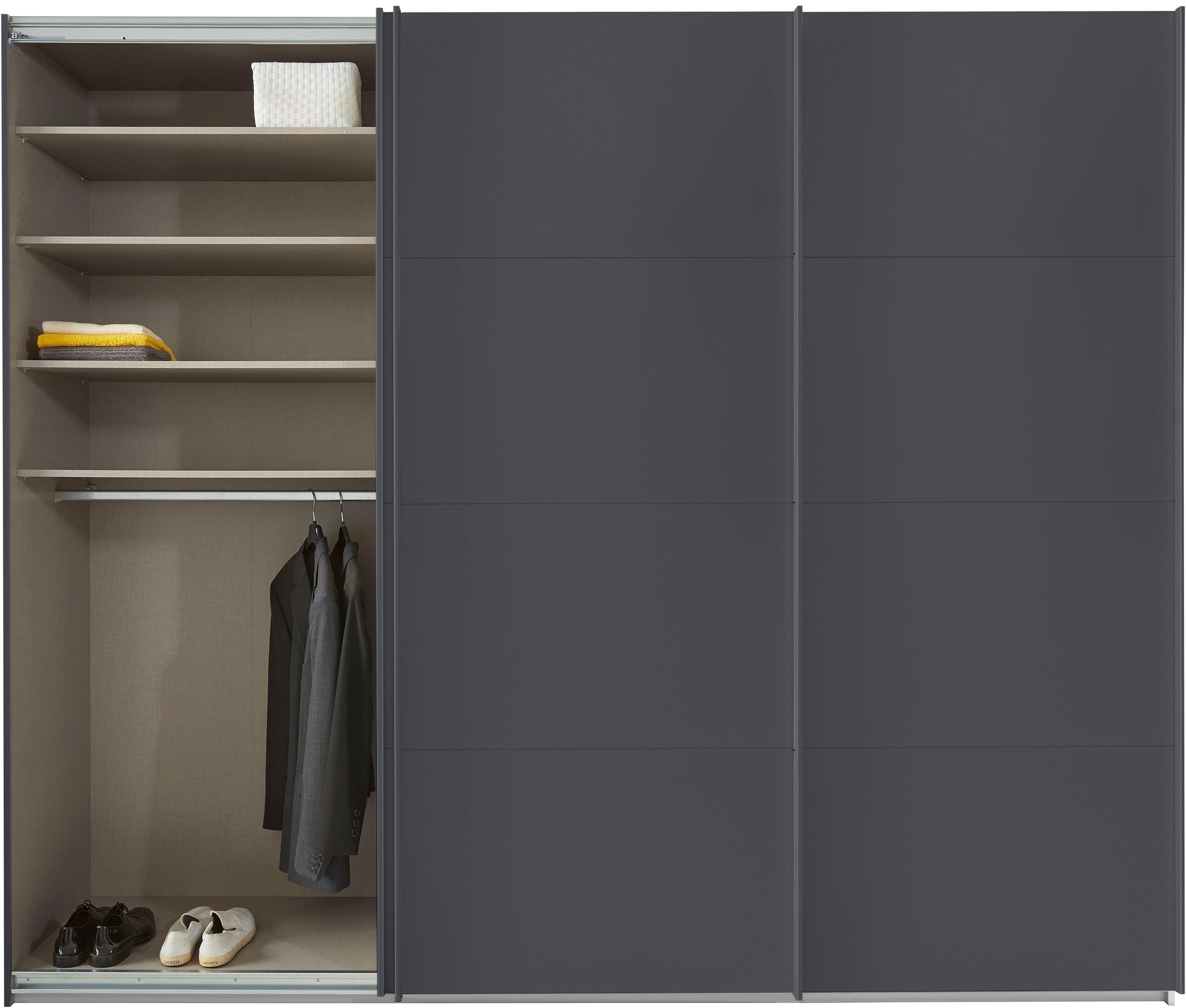rauch Schwebetürenschrank »Kleiderschrank Schrank Garderobe TOPSELLER OTELI inkl. Inneneinteilung«, mit 3 Innenschubladen sowie zusätzlichen Einlegeböden MADE IN GERMANY
