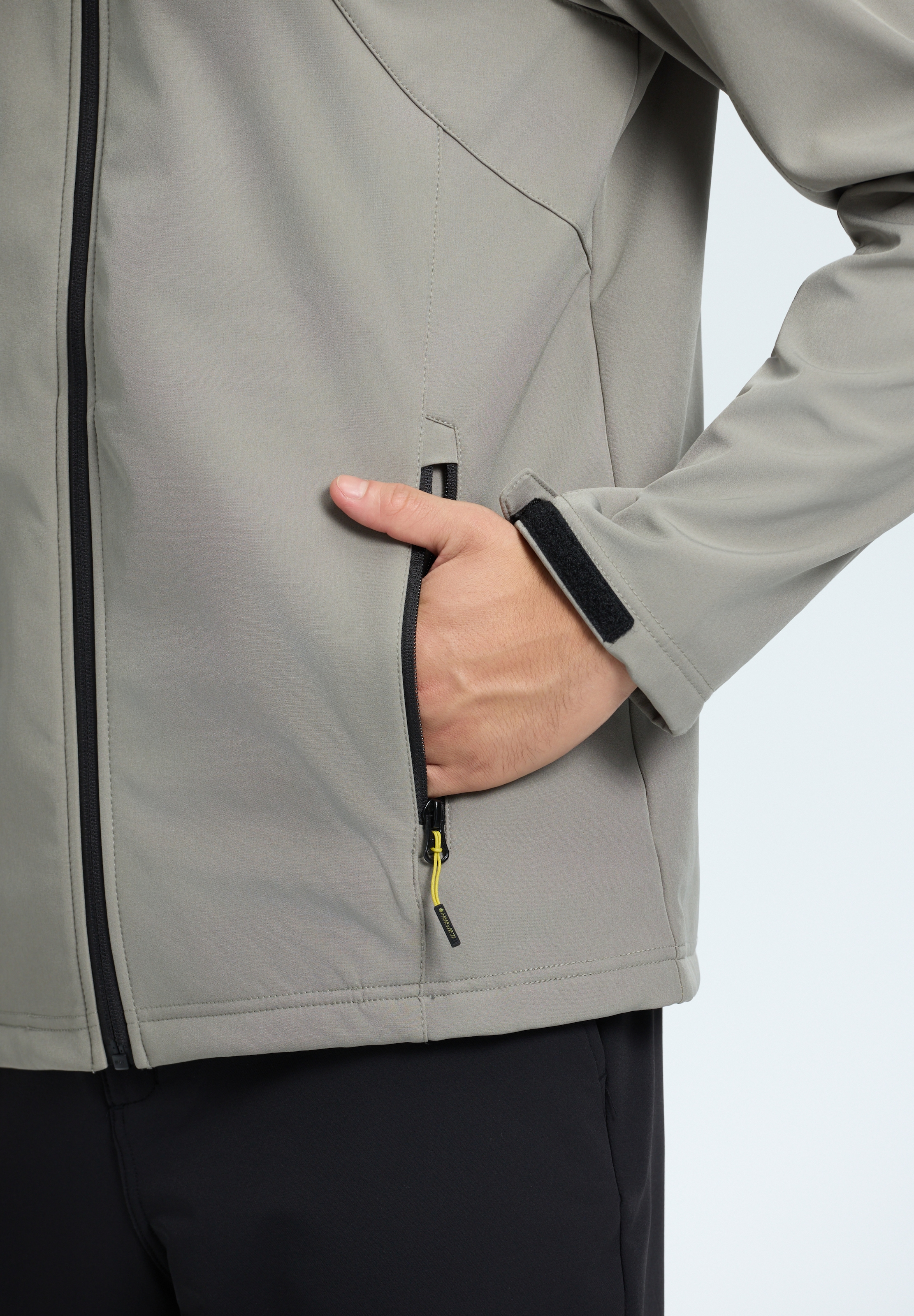 Icepeak Softshelljacke »BRIMFIELD« 1 Stk. tlg. mit Kapuze