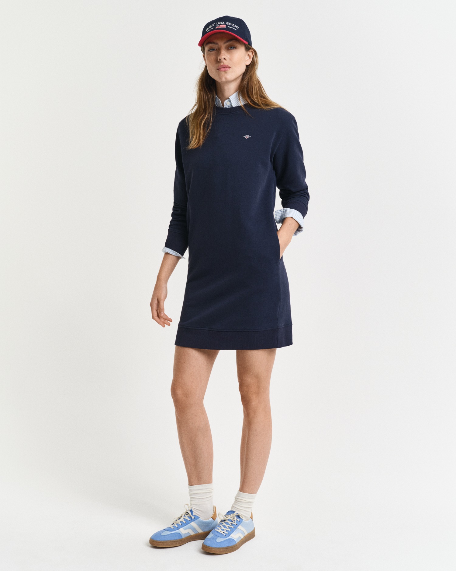 Gant Sweatkleid »SHIELD C-NECK SWEAT DRESS«, Shield Sweatkleid mit Rundhalsausschnitt