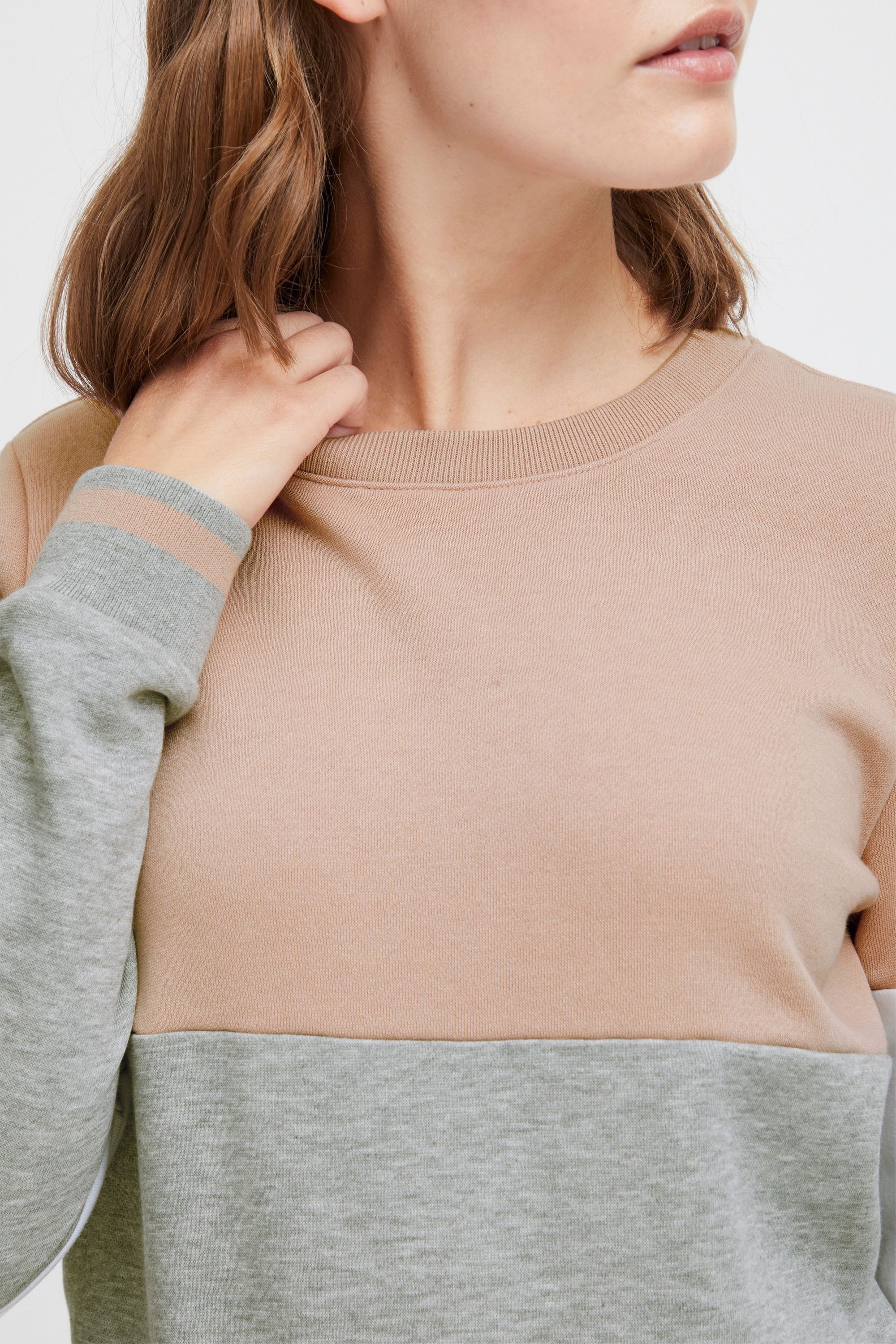 OXMO Rundhalspullover »Sweatpullover OXOmaya«