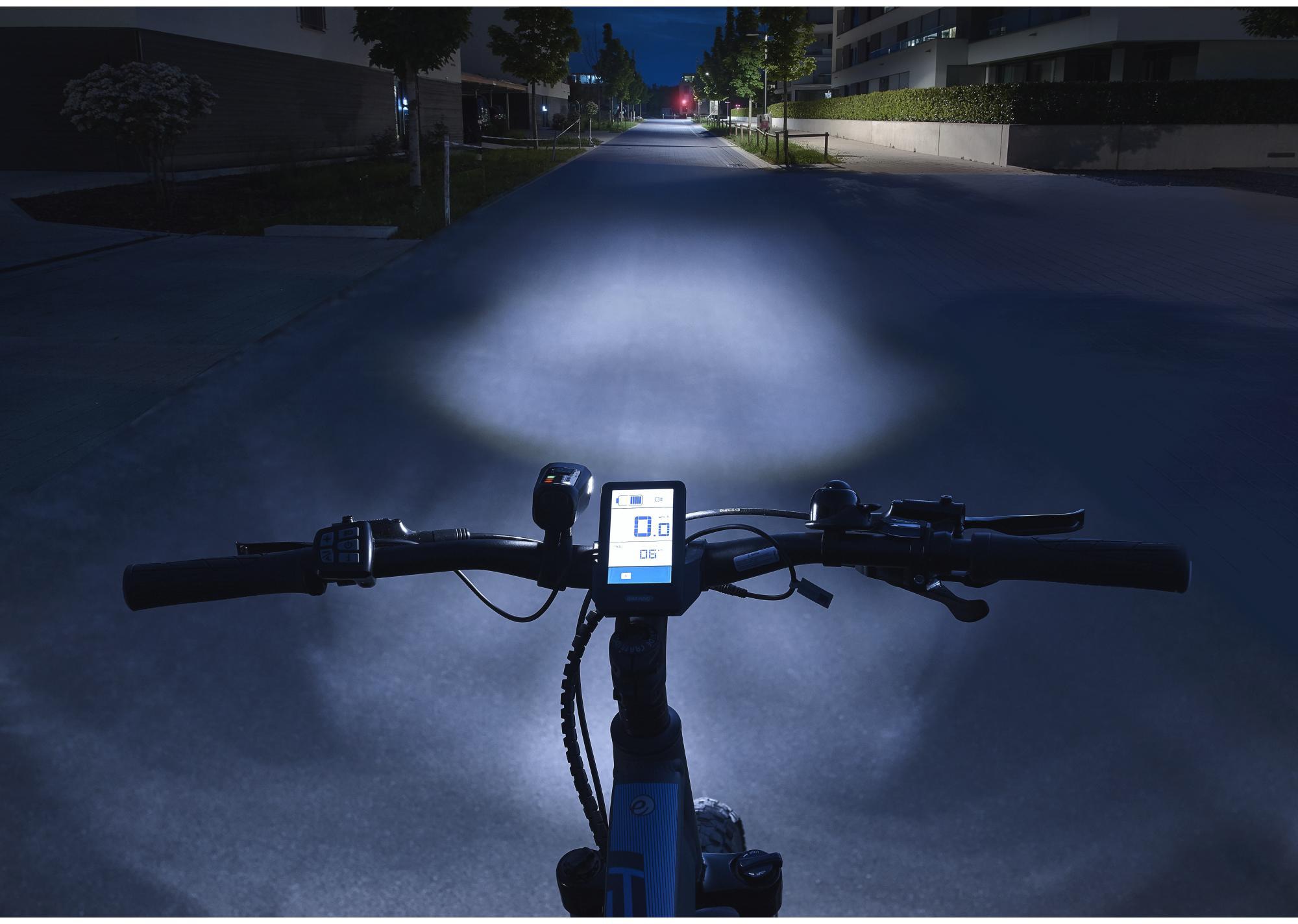 Fahrradbeleuchtung und »Akku-USB-LED 80 Fahrrad Bodenbel. bei (4, Bel.-Set Lux«, Front- Rücklicht) FISCHER