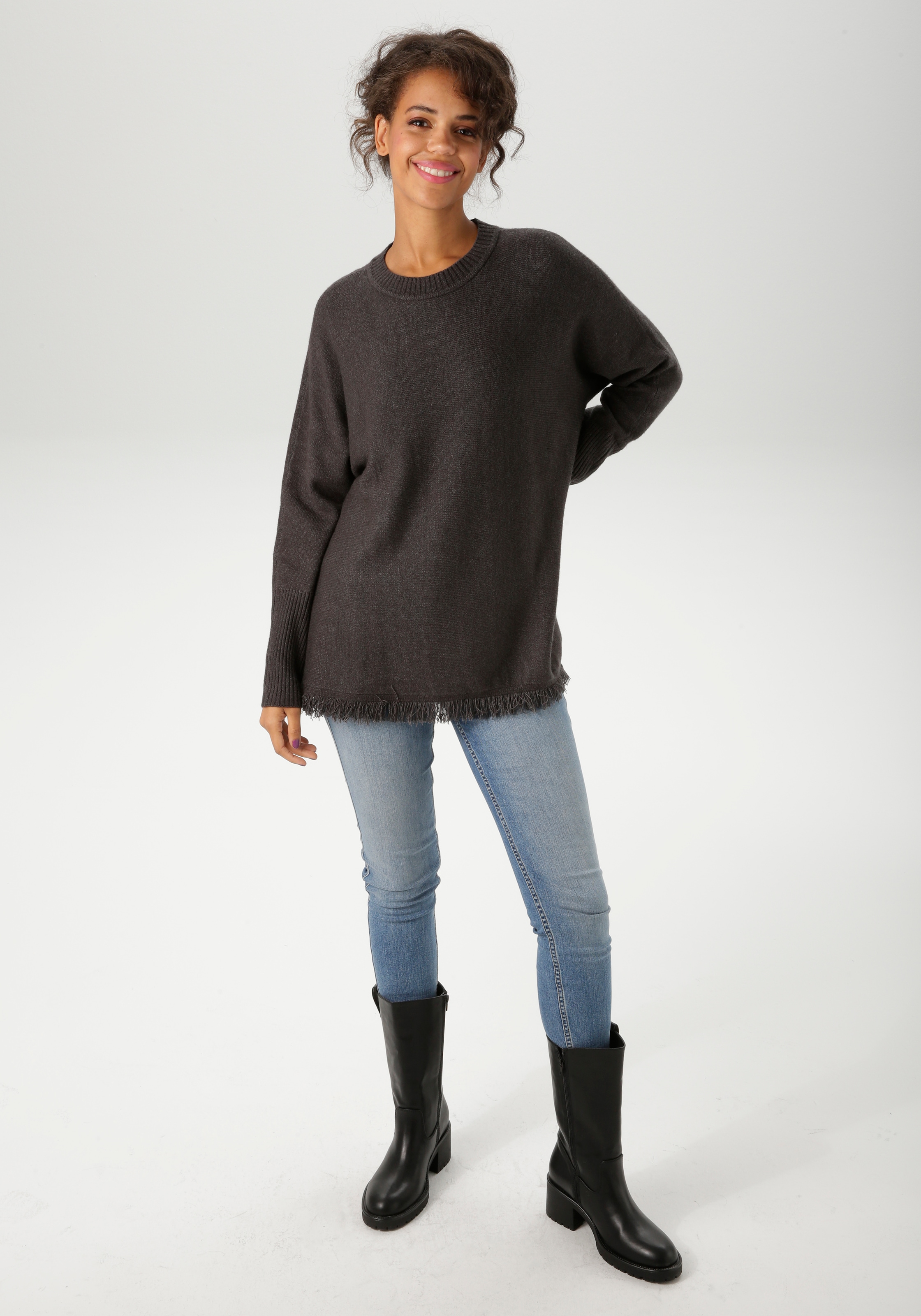 Aniston CASUAL Strickpullover mit eingestricktem Stern im Rücken