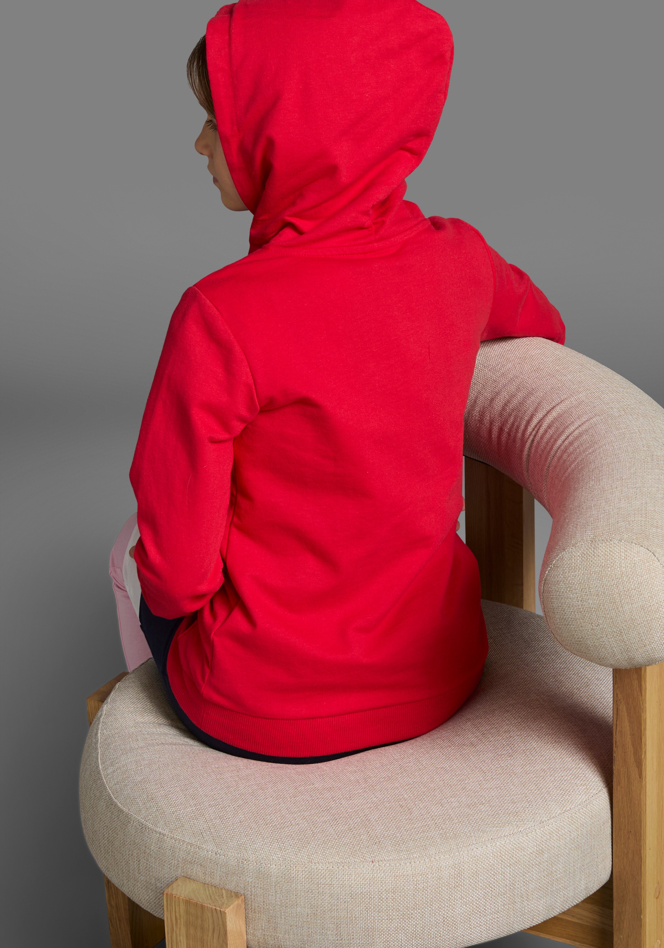 KangaROOS Kapuzensweatshirt »Hoodie mit Logoprint«, Langarm, bedruckt, aus Sweatware mit Baumwolle, mit Kängurutasche