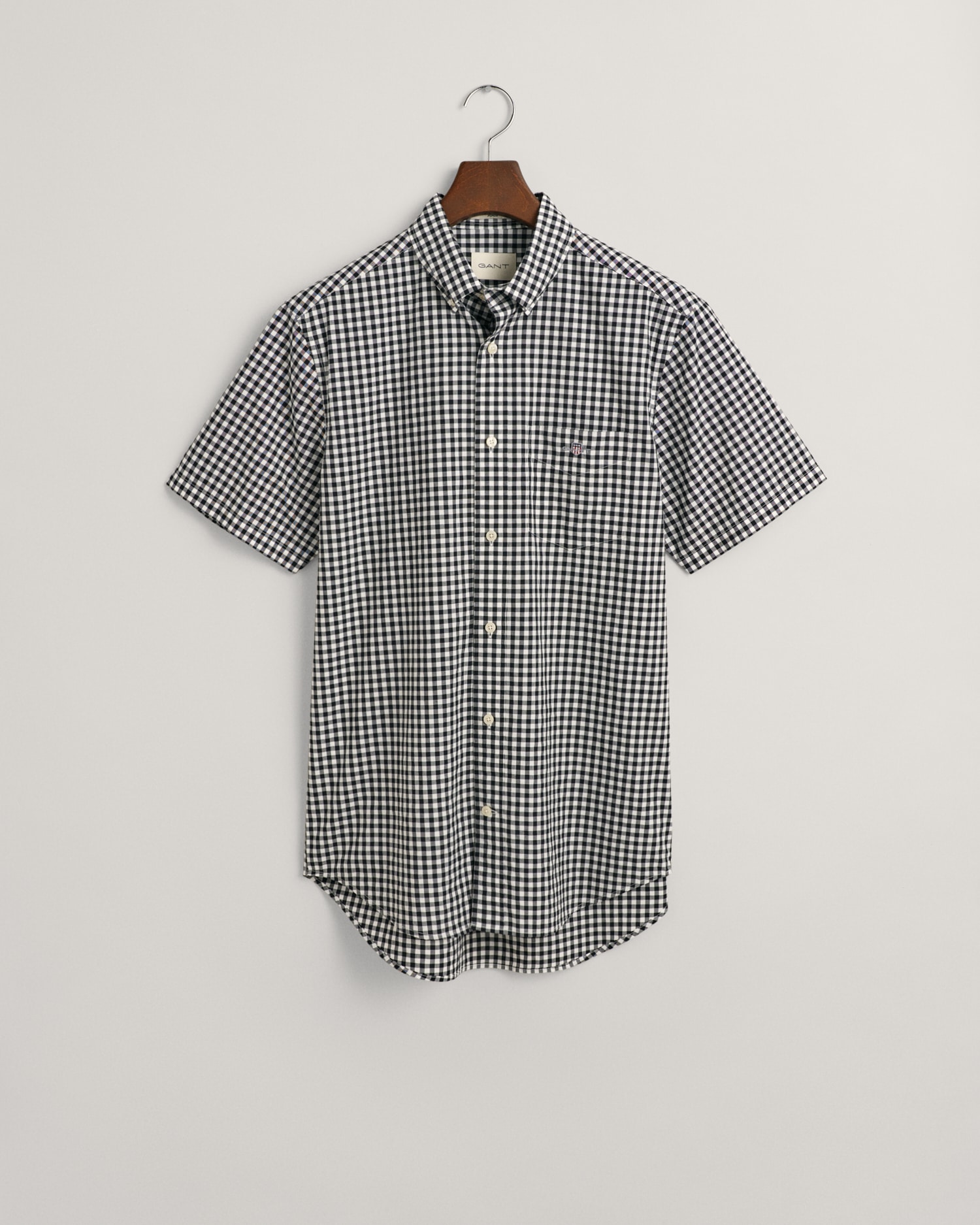 Gant Kurzarmhemd »Regular Fit Gingham Popeline Hemd strapazierfähig pflegeleicht kariert«, mit einer kleinen Logostickerei auf der Brusttasche