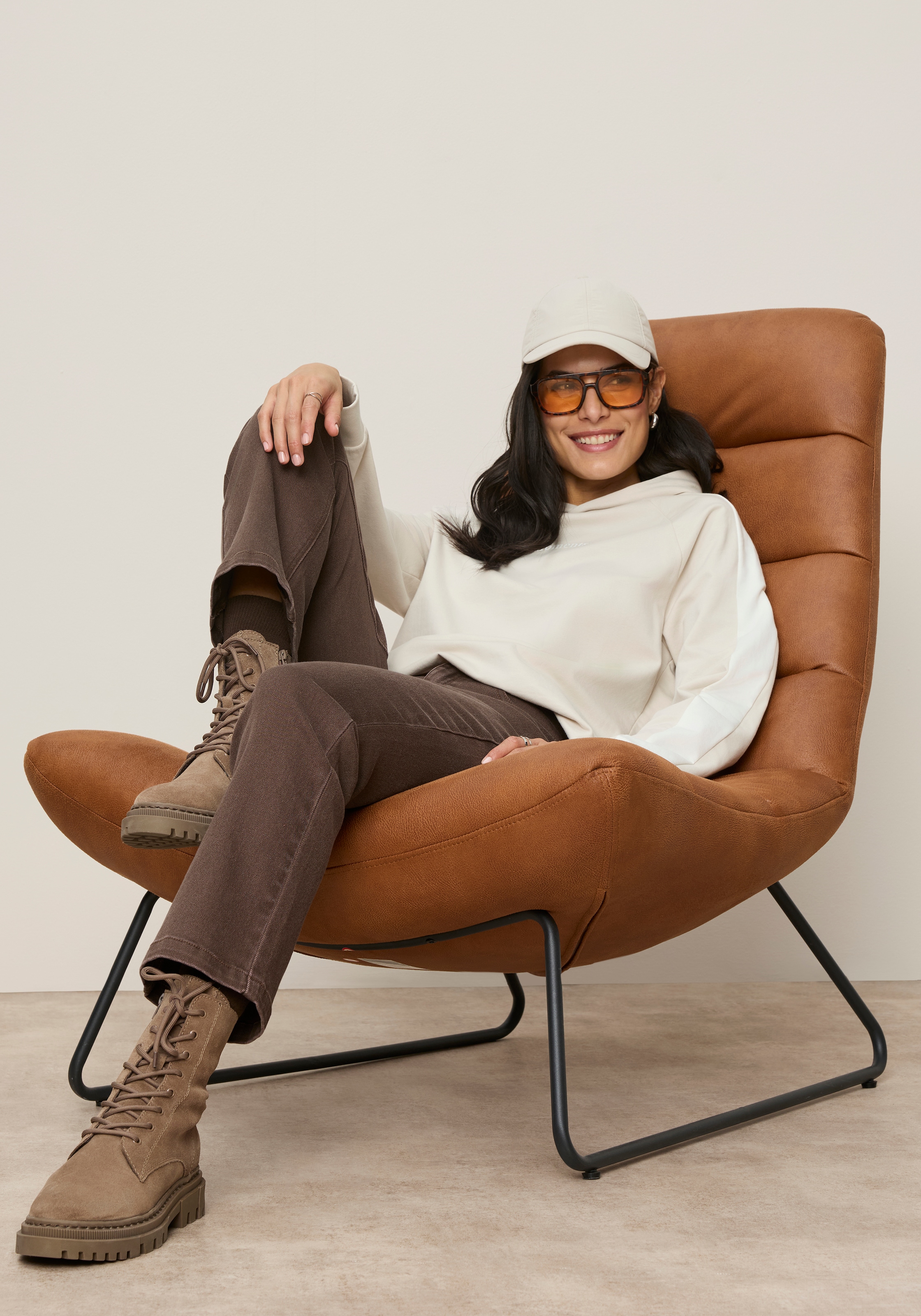 Tamaris Weite Jeans »mit leicht ausgestelltem Bein« mit hoher Leibhöhe im cropped and flared Look