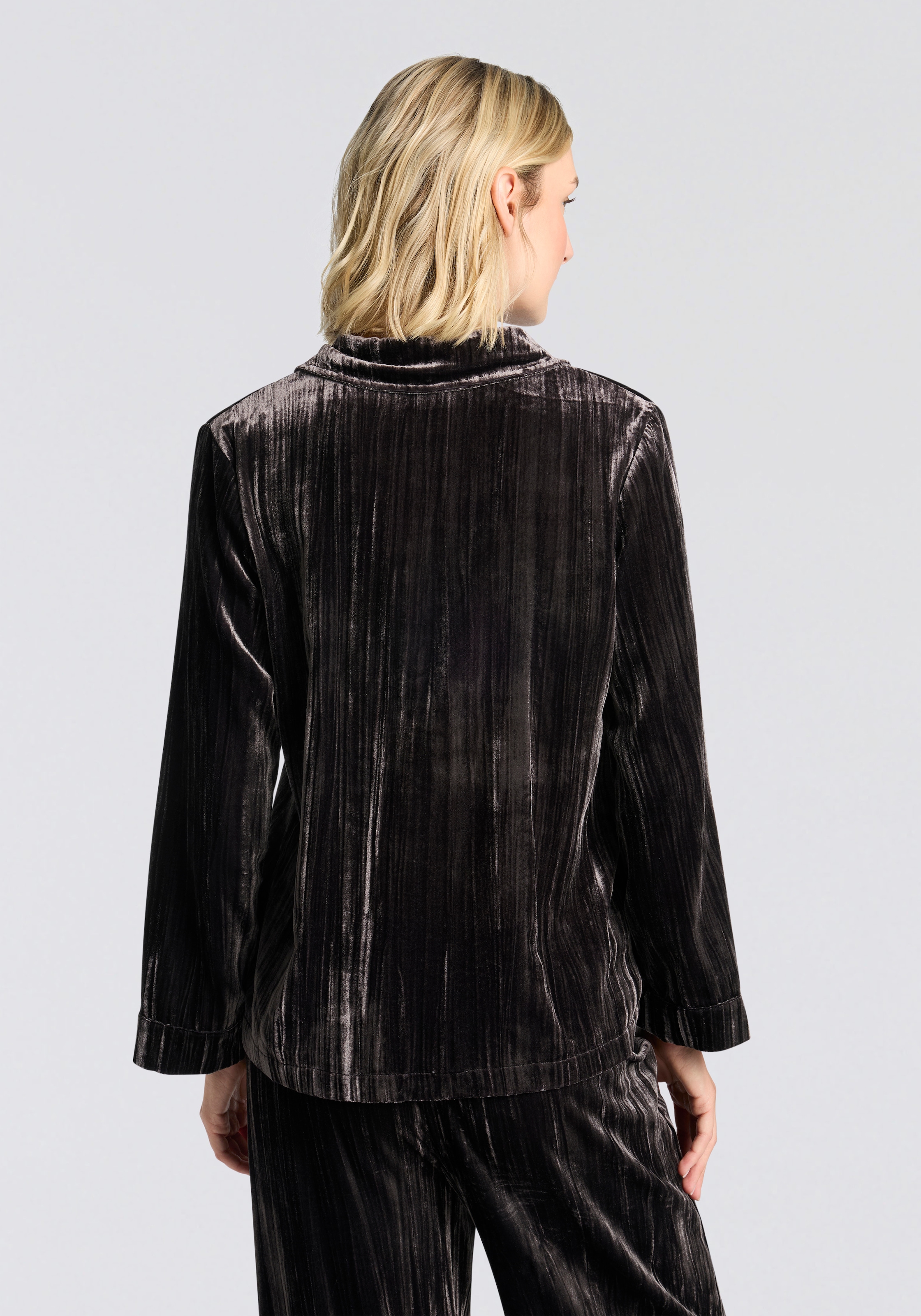 HUGO Underwear Pyjamaoberteil »Velvet« Schlafshirt, relaxed fit, leicht glänzende Struktur