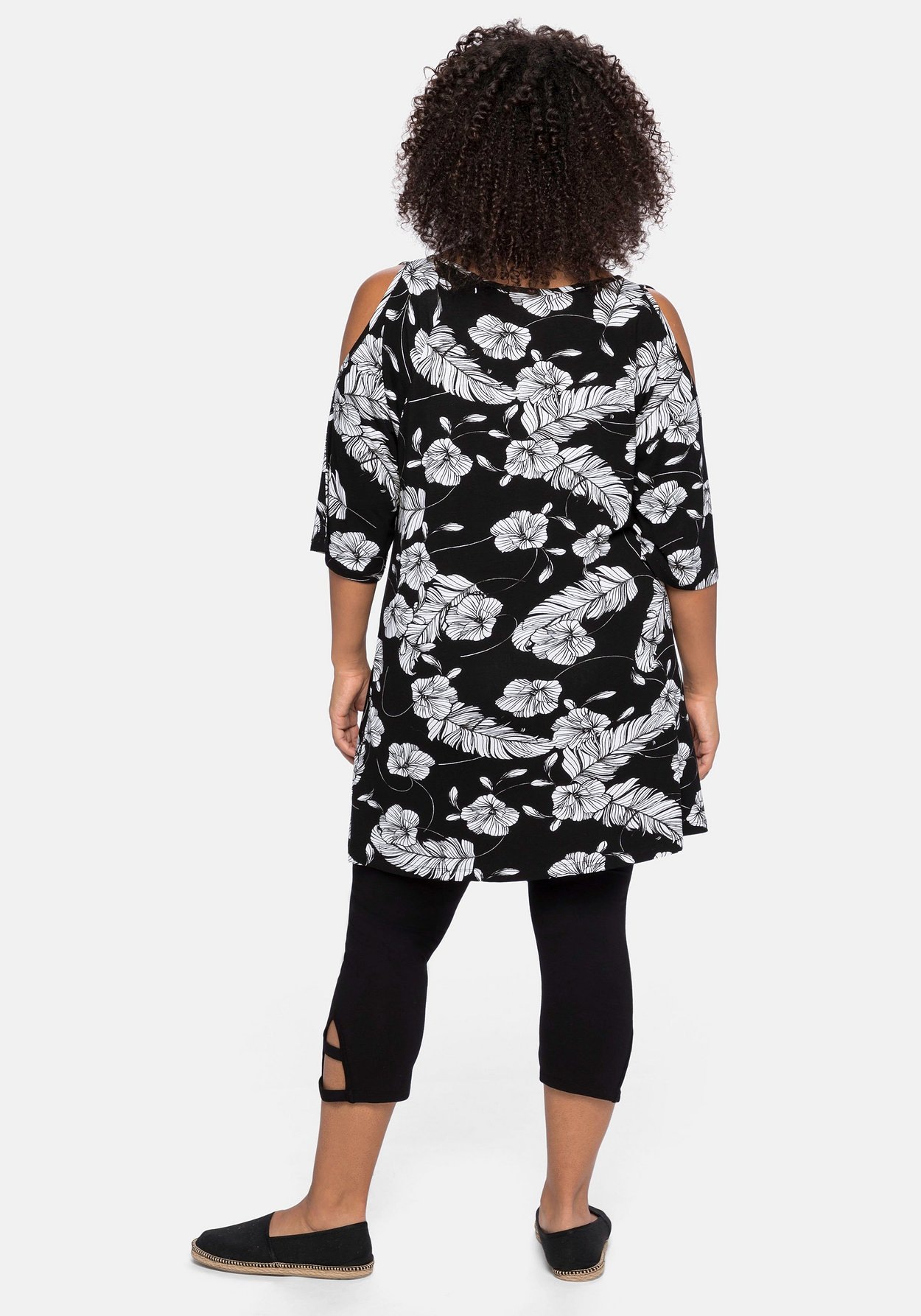 Sheego Longshirt »Strandshirt und Leggings im Set mit Caprileggings«, im Set mit Caprileggings