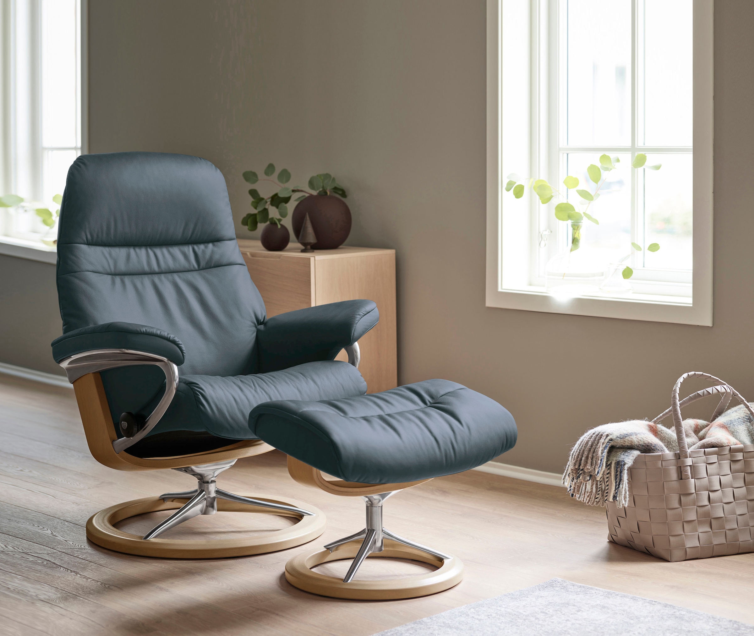 Stressless® Relaxsessel »Sunrise«, (Set, Relaxsessel mit Hocker), mit Signature Base, Größe M, Gestell Eiche
