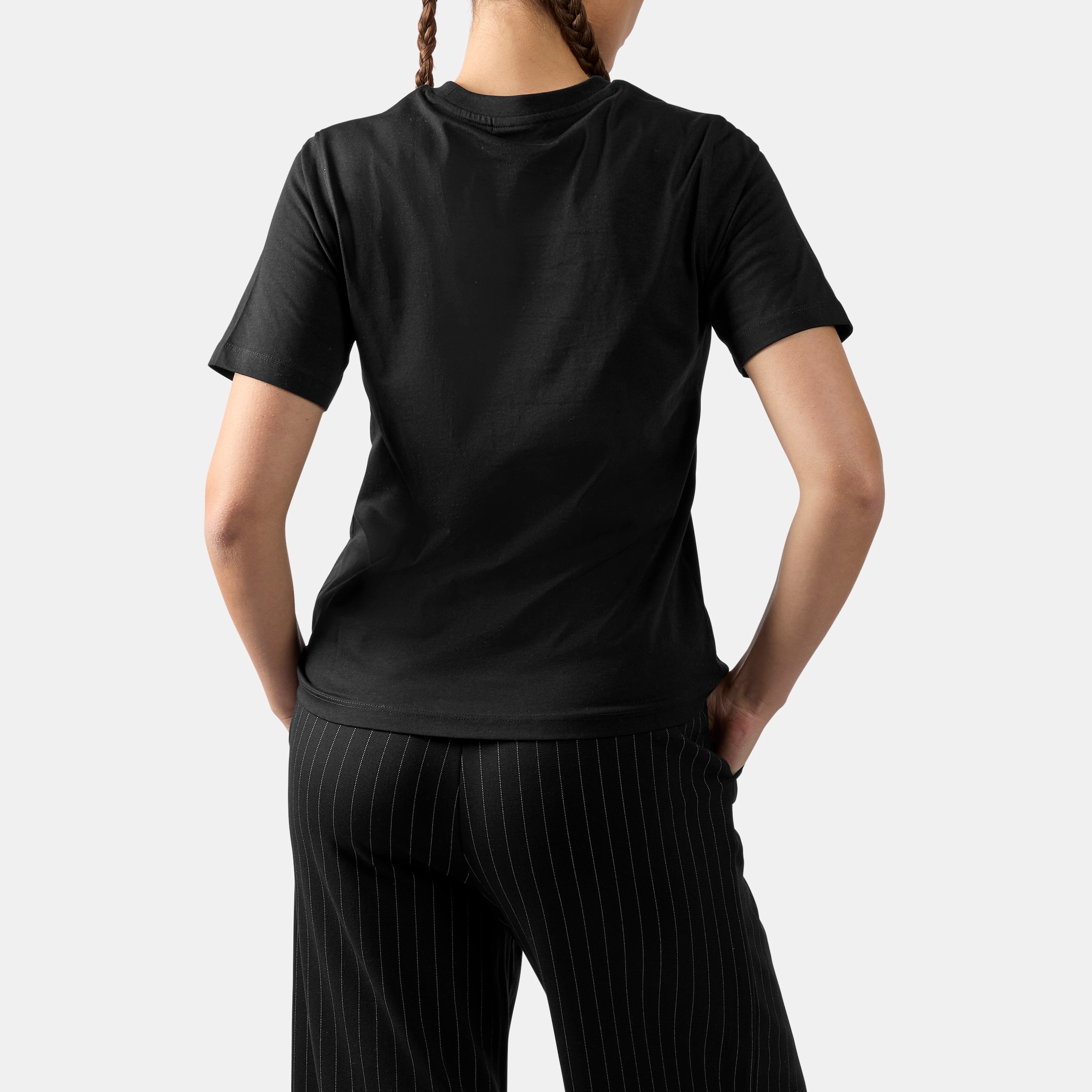 Reebok T-Shirt »WREN 2 COLOUR LOGO CREW SS TEE« sportlicher Stil, klassischer Schnitt, aus Baumwolle