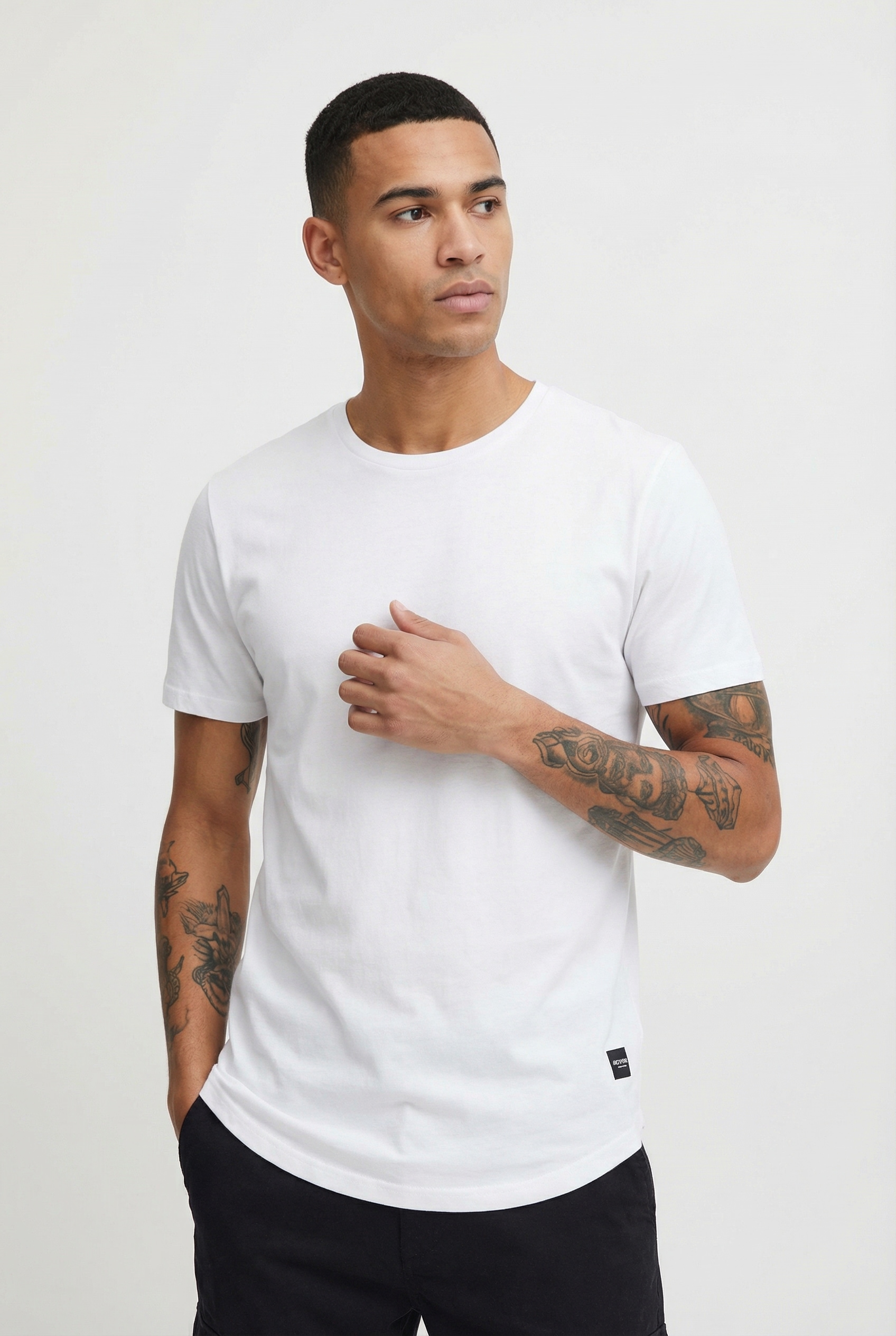 ONLY & SONS Rundhalsshirt »ONSMATT LONGY SS TEE 5-PACK« Packung, 5 tlg. Baumwolle, relaxed fit, lang geschnitten