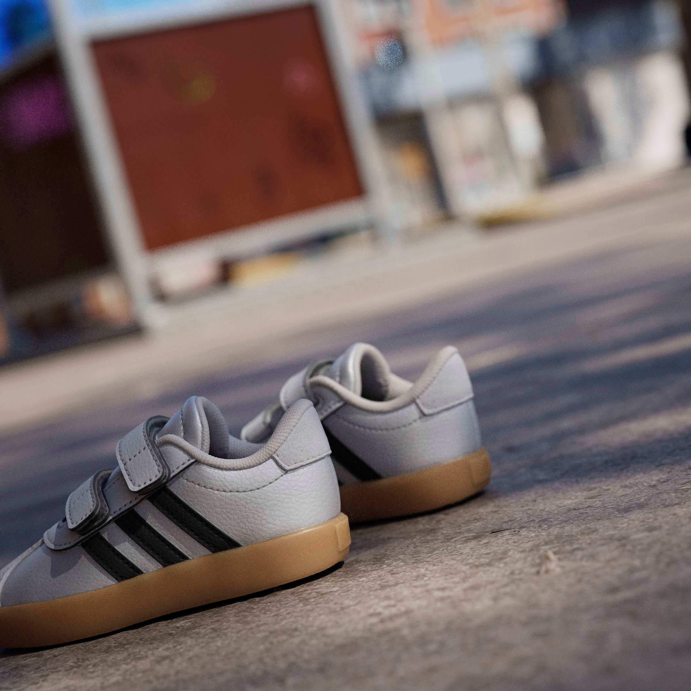 adidas Sportswear Sneaker »VL COURT 3.0 KIDS«  inspiriert vom Design des adidas samba, für Kinder