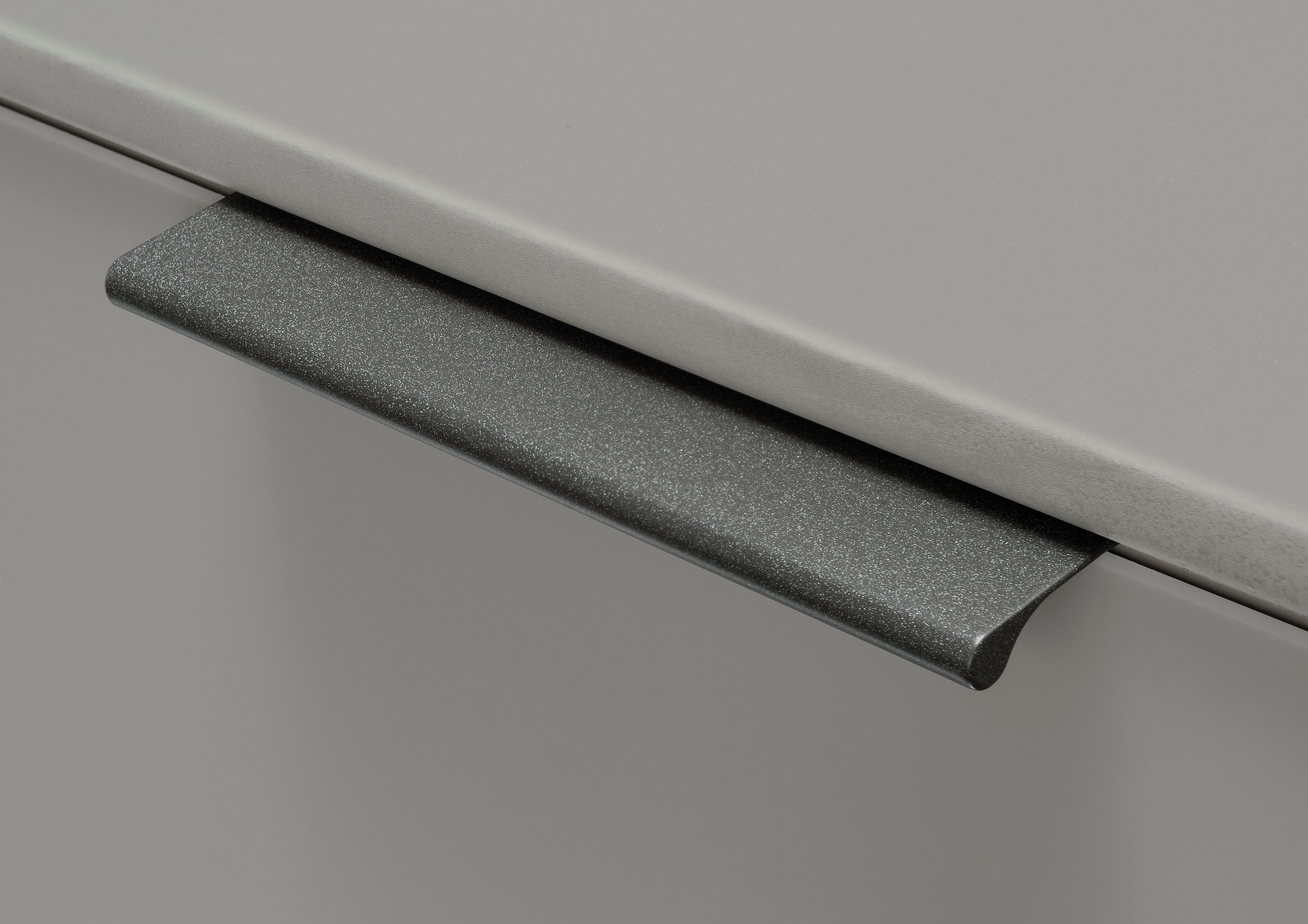 WIEMANN Falttürenschrank »Monaco, Kleiderschrank, Schrank, Wäscheschrank, mit edler Glasfront«, (2 Breiten, 2 Höhen 216/236 cm auswählbar, MADE IN GERMANY), inkl. gepämpften Schubkästen und Türen, mit Panoramaöffnung
