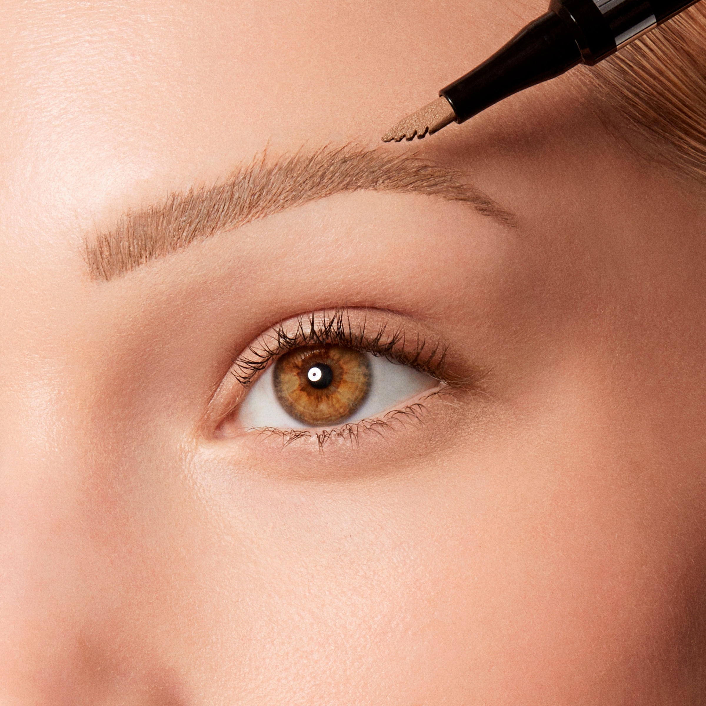 L'ORÉAL PARIS Augenbrauen-Stift »Unbelieva Brow Micro Tatouage« mit Dreizack-Spitze