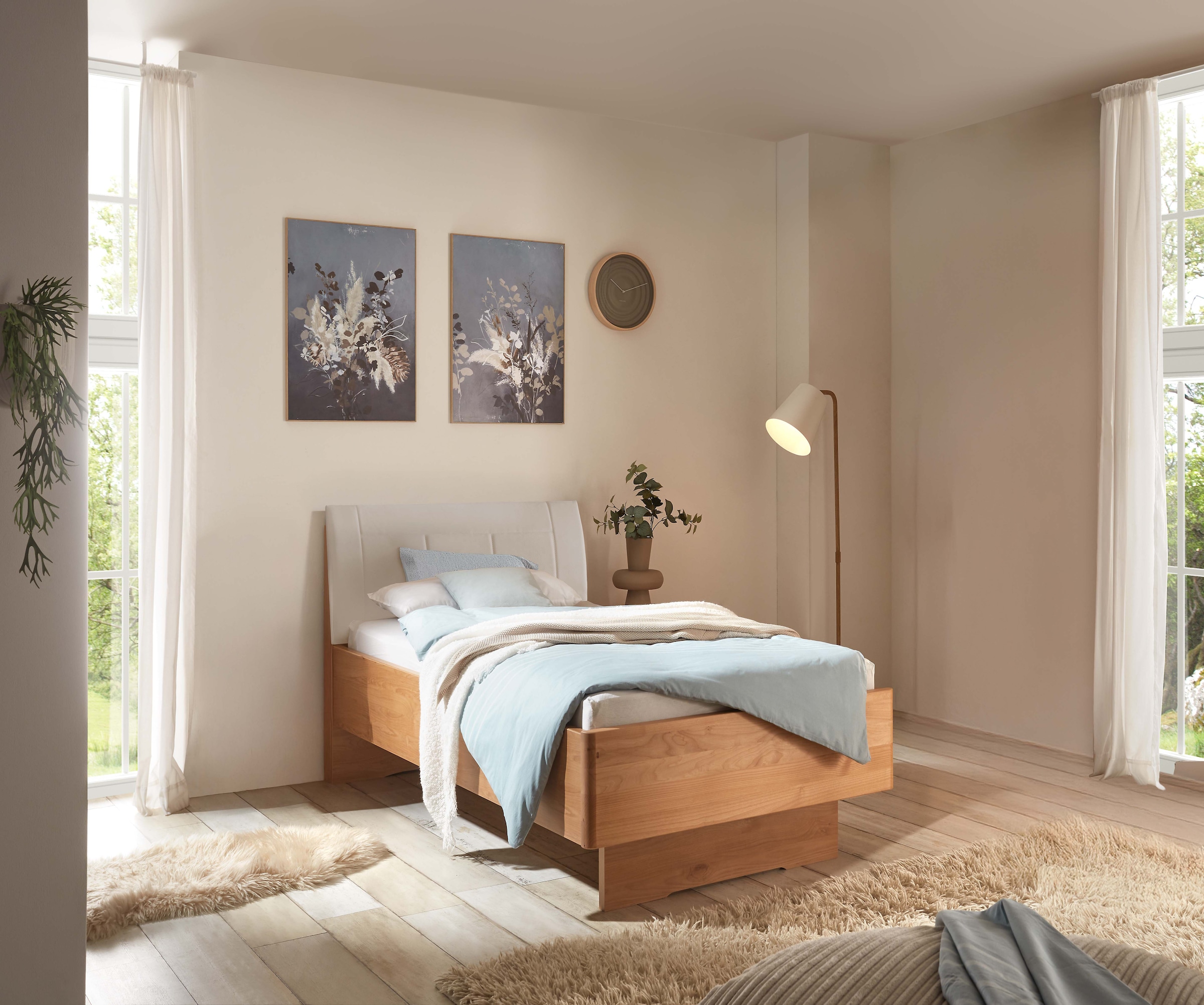 WIEMANN Holzbett »Cardiff, Bettgestell, Bettrahmen, teilmassiv, mit Polsterkopfteil« Belastbarkeit 110/220 Kg, 4-fache höhenverstellbar, MADE IN GERMANY,  Fußteil aus Massivholz, verschiedene Größen