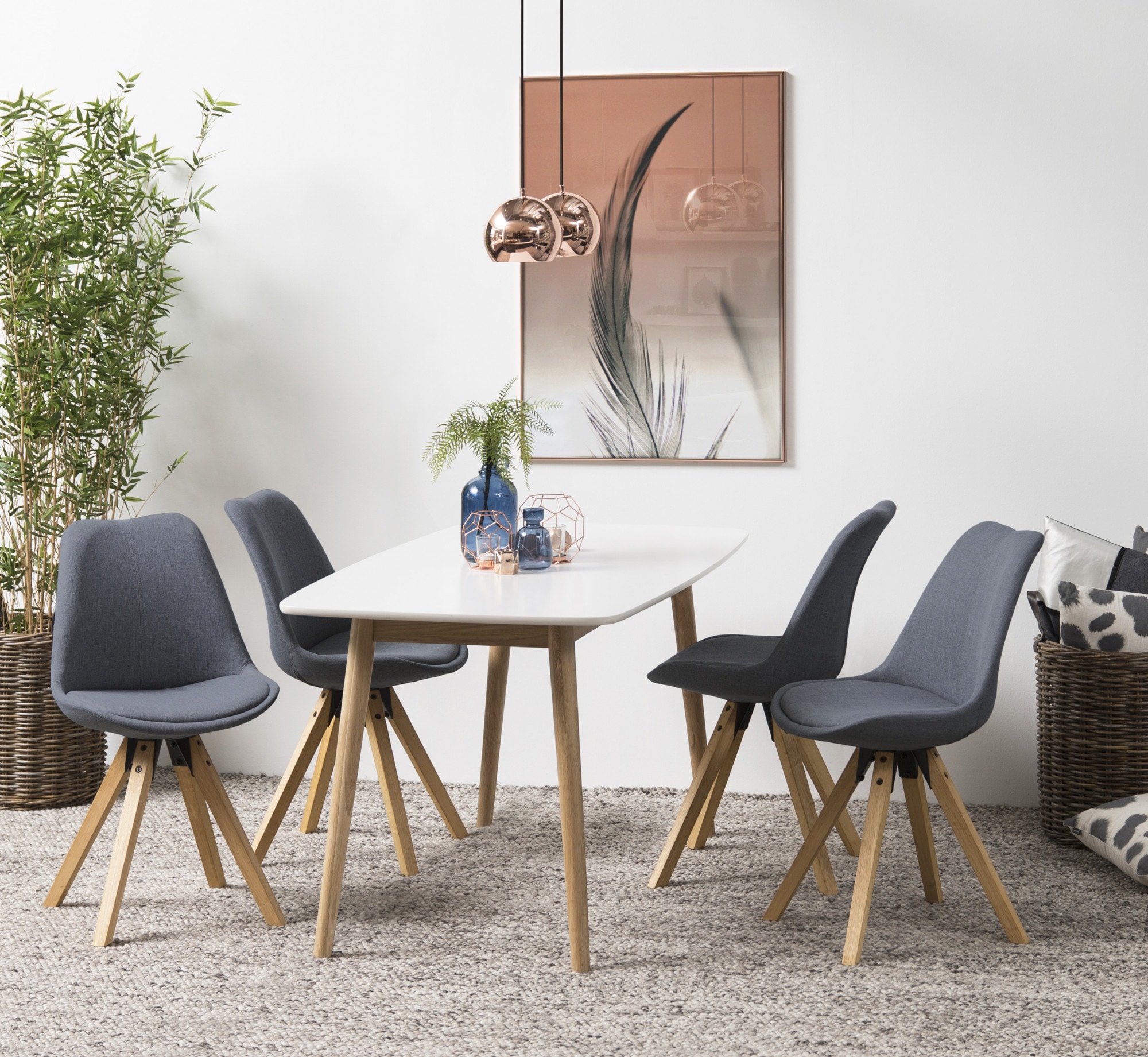 ACTONA GROUP Esszimmerstuhl »Dian«, (Set), 2 St., Organisch geformter Sitz mit Kissen. Beine aus Massivholz Gummibaum