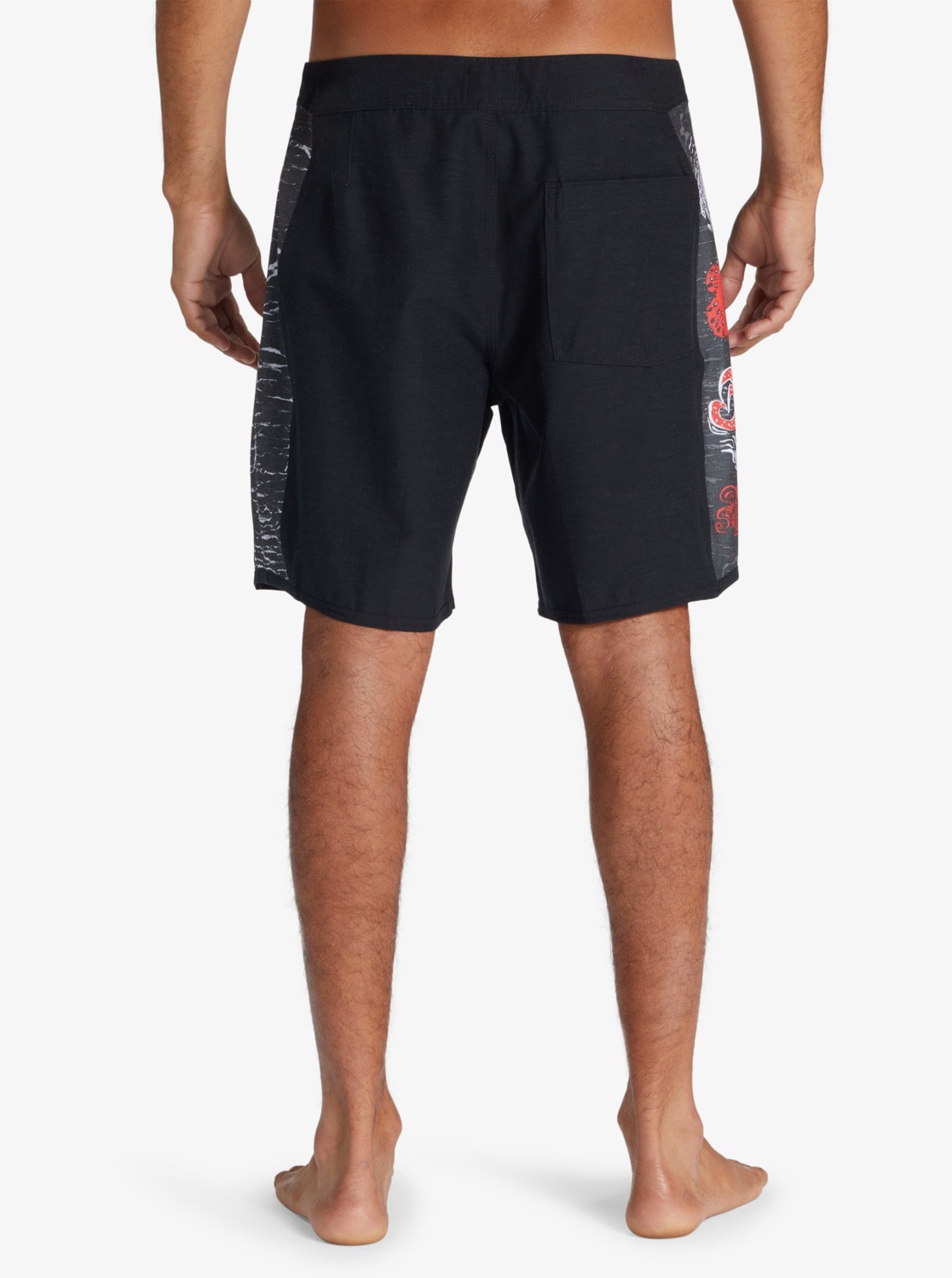 Quiksilver Boardshorts »Quiksilver x Stranger Things Original Arch 1986 18"«