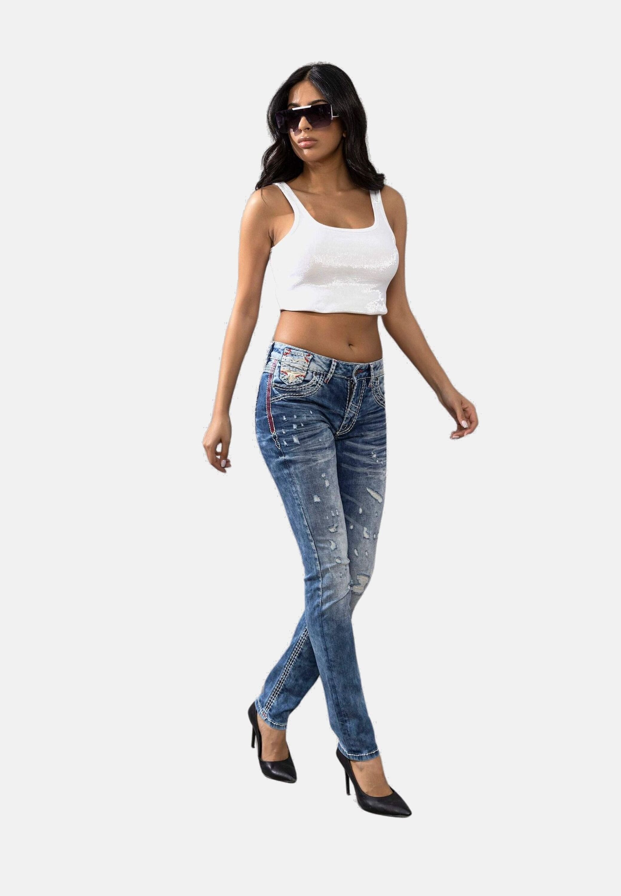 Cipo & Baxx Slim-fit-Jeans »Cipo & Baxx Jeans« mit angesagten Used-Elementen, WD442