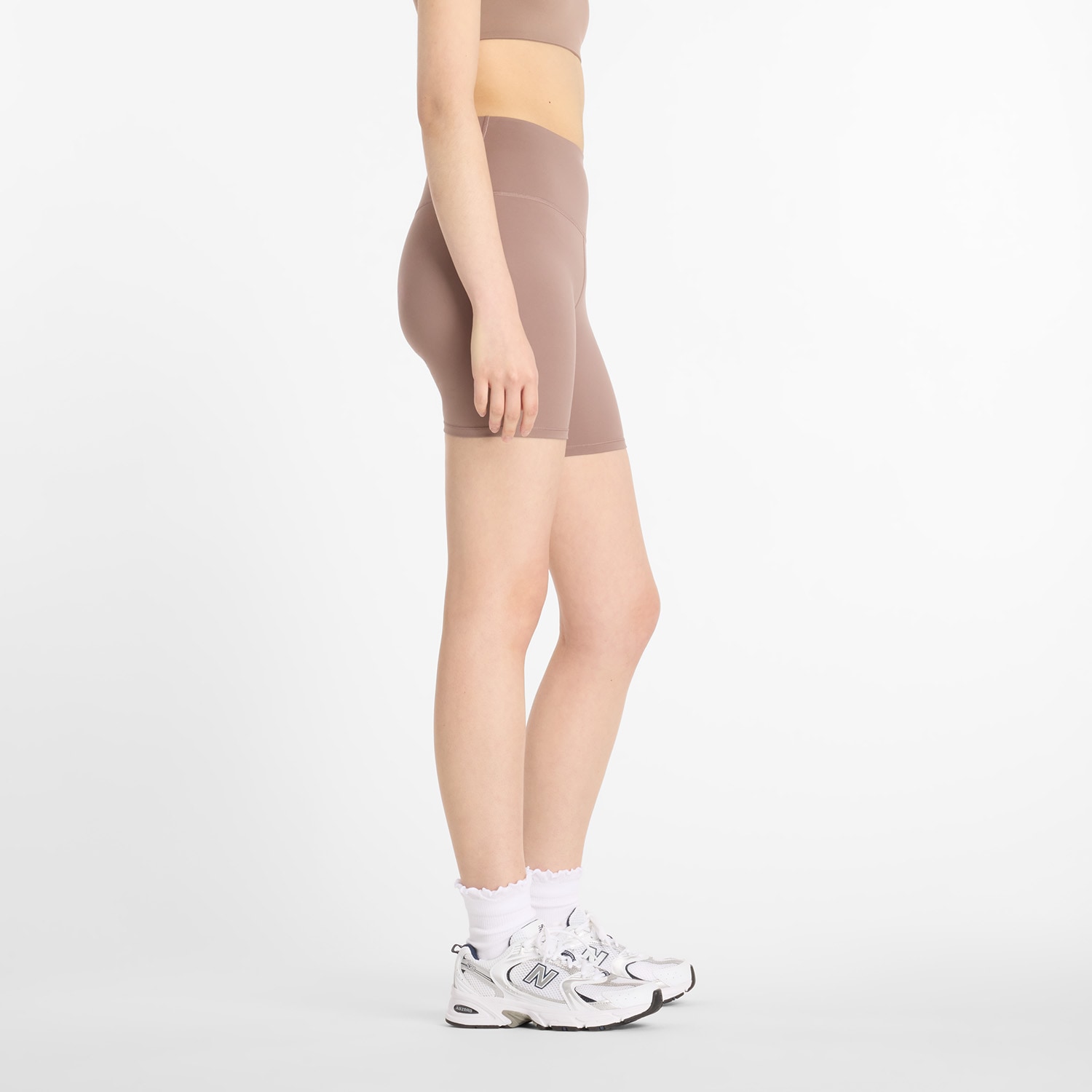 New Balance Laufshorts »Harmony High Rise Short 6"«
