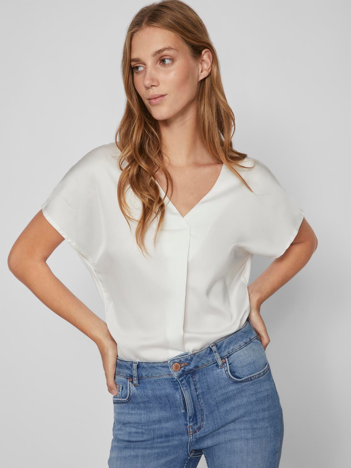 Vila V-Shirt »VIELLETTE V-NECK S/S SATIN TOP - NOOS«