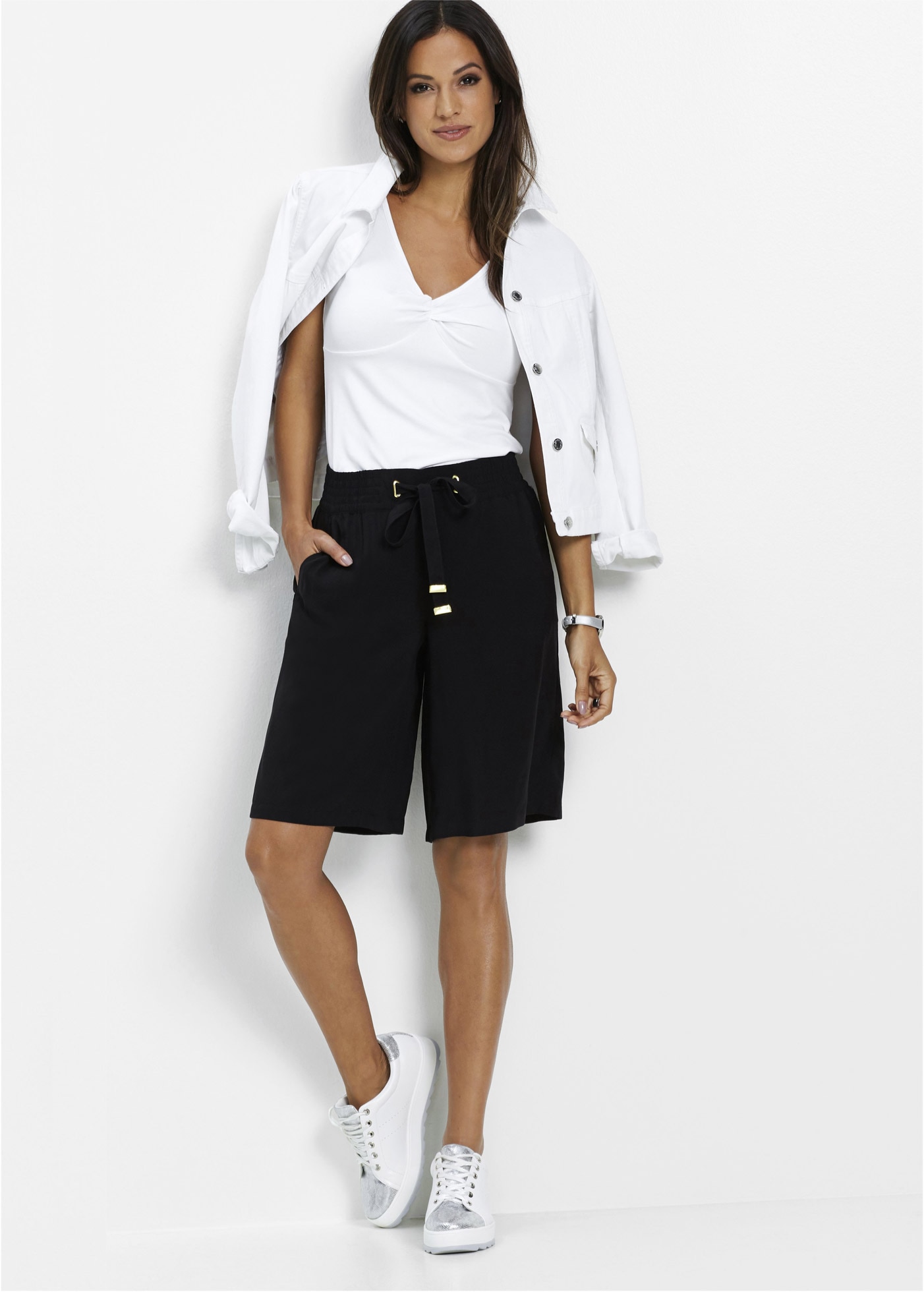 bonprix Bermudas  aus Viskose, mit elastischem Bund, Loose Fit, sportlicher Stil