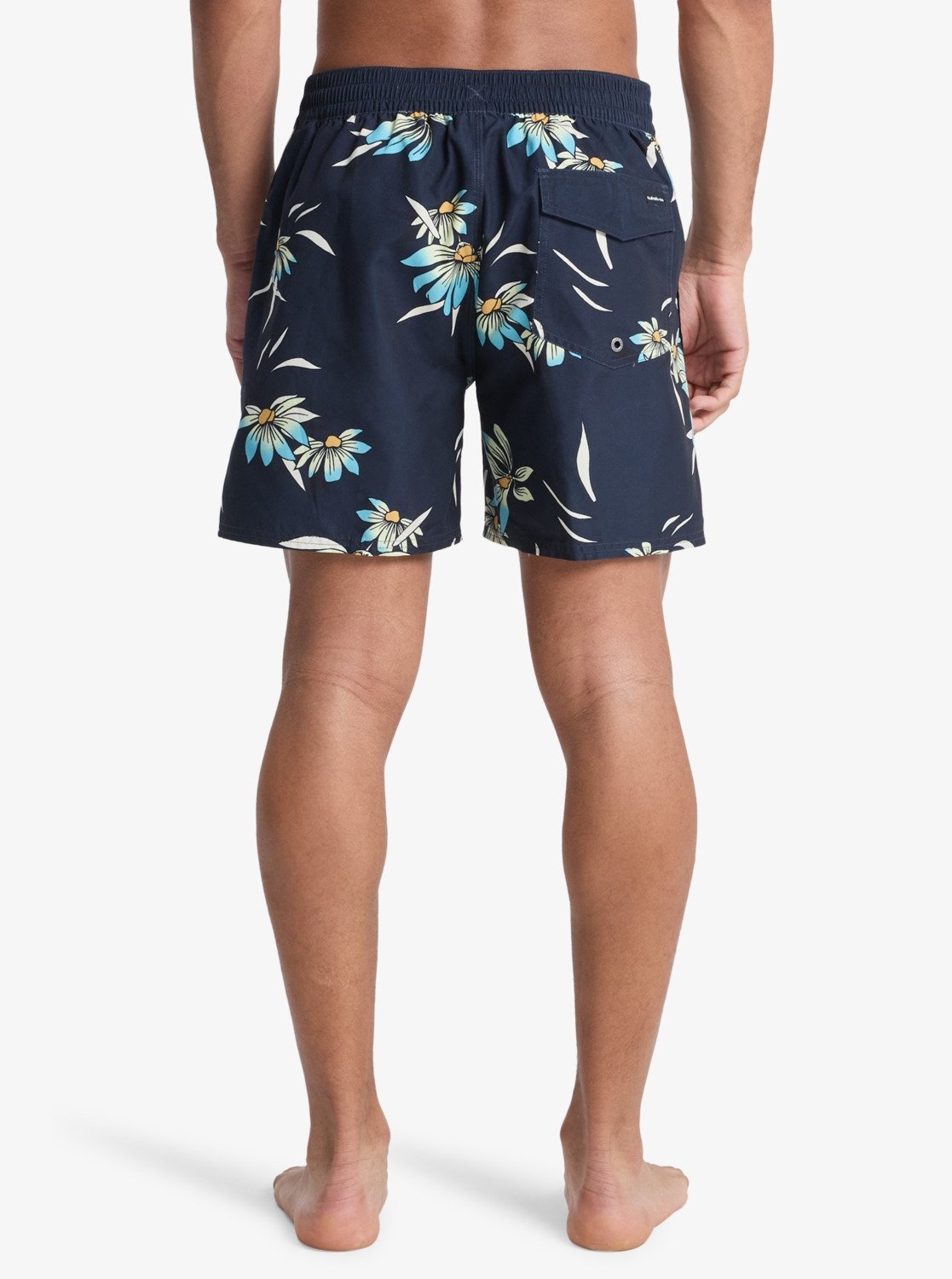 Quiksilver Badeshorts »EVERYDAY HALF JAM 16« schnell trocknendes Material, mit normaler Leibhöhe, Straight Leg Fit
