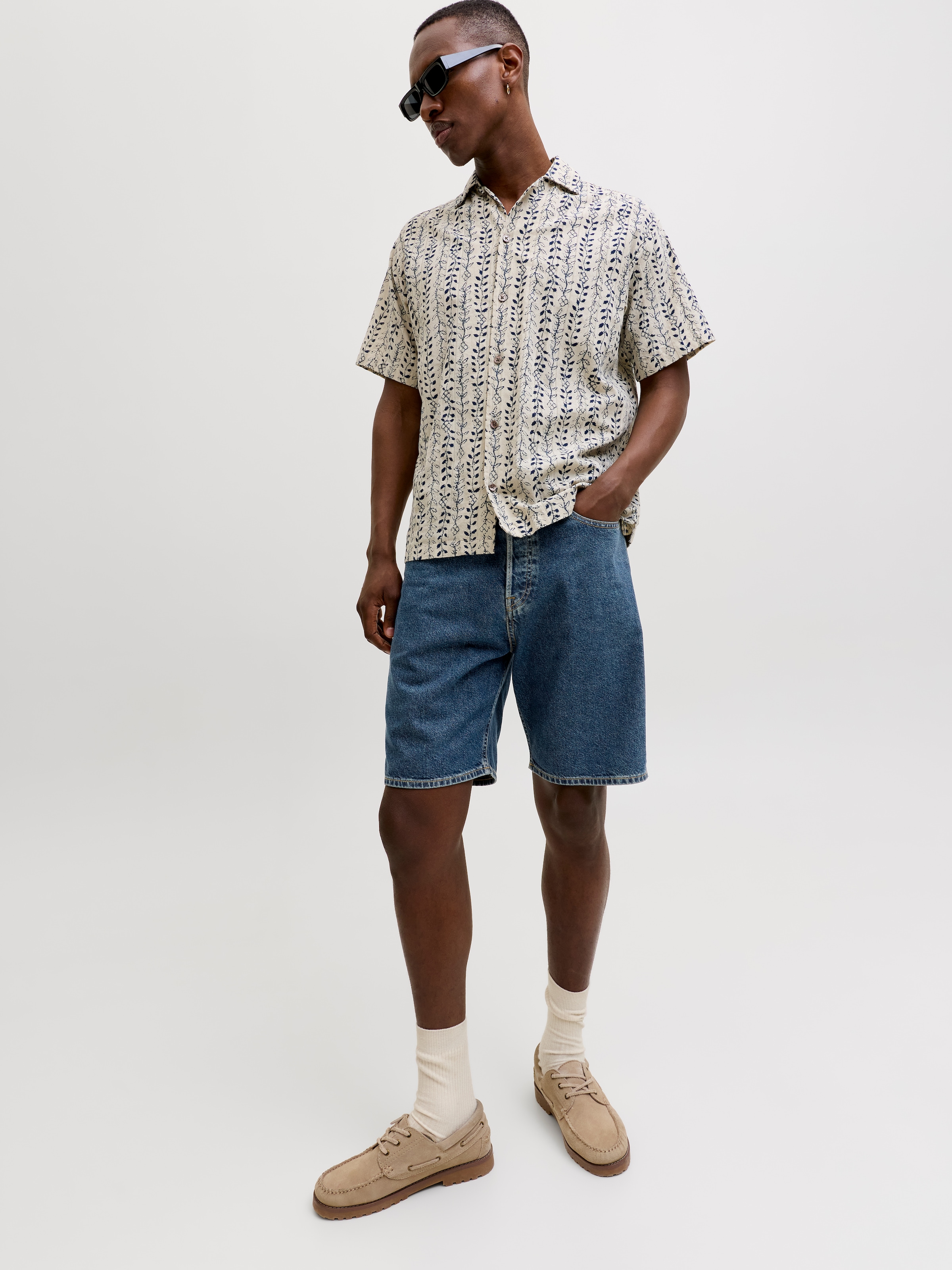 Jack & Jones Jeansshorts »JJITONY JJORIGINAL SHORTS AM 460 SN« Baumwollmischung, relaxed fit