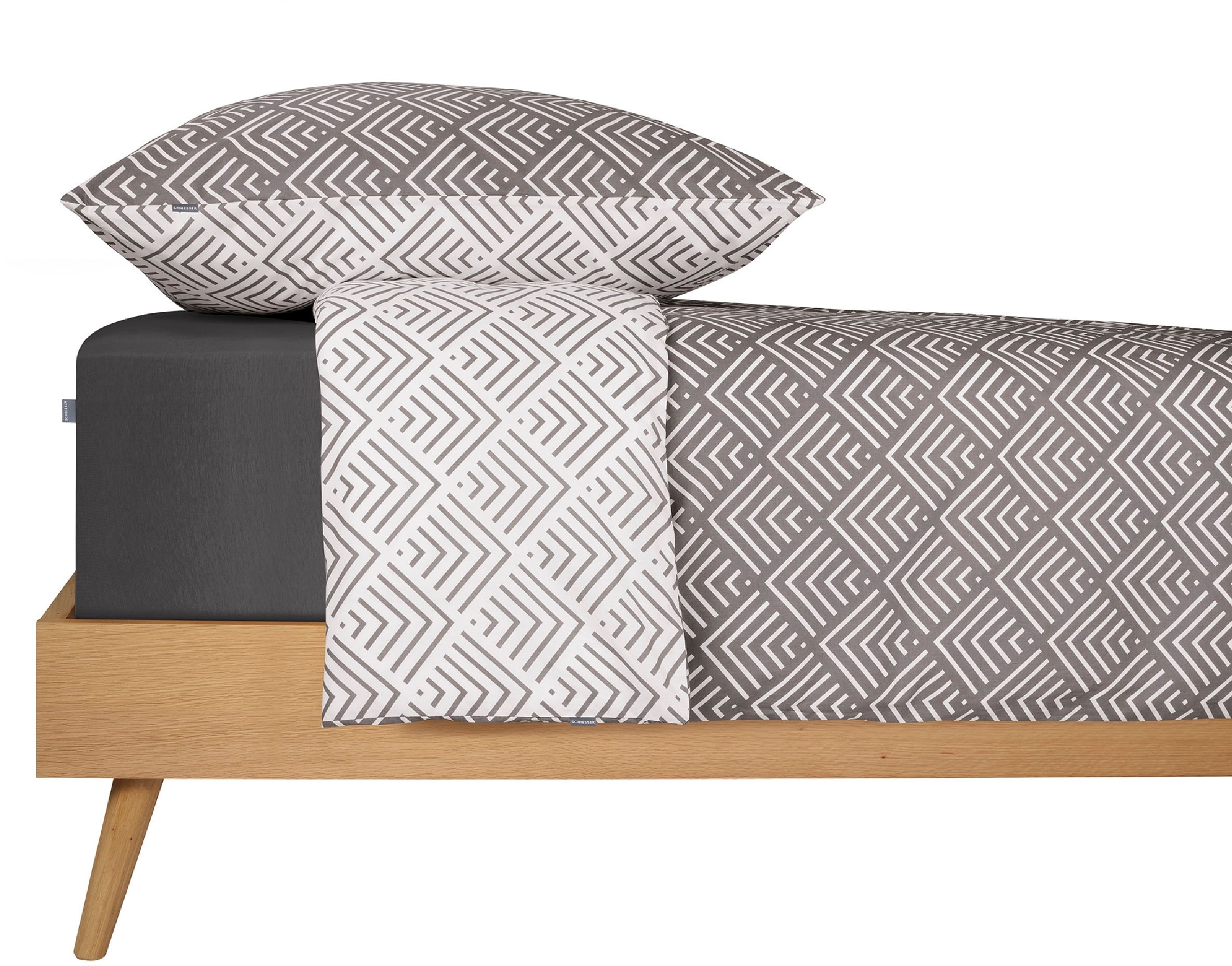 Schiesser Bettwäsche »Mabel aus weicher Baumwolle mit abstraktem Muster« 2 Stk. MADE IN GREEN by OEKO-TEX®