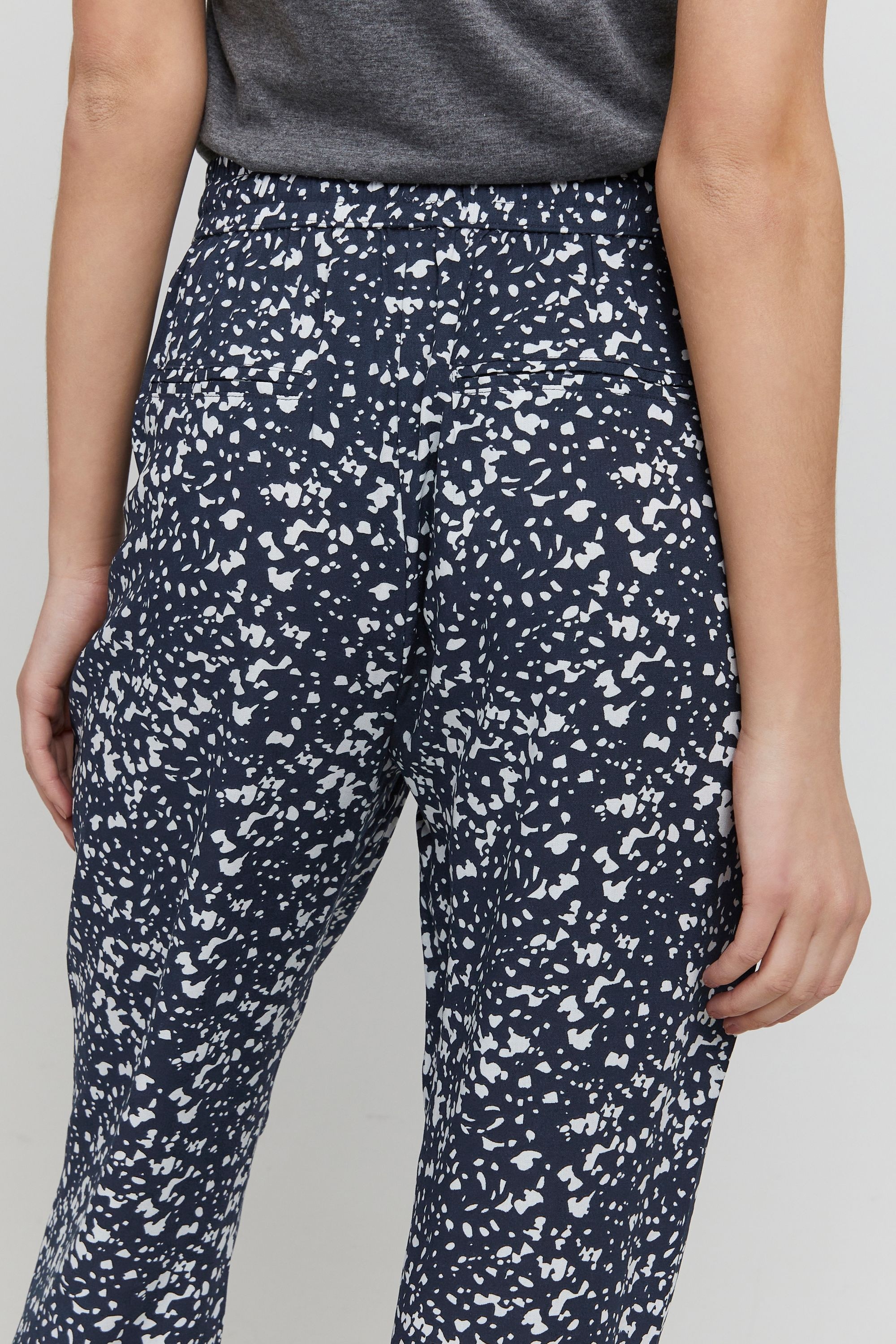 OXMO Stoffhose »Stoffhose OXElida«