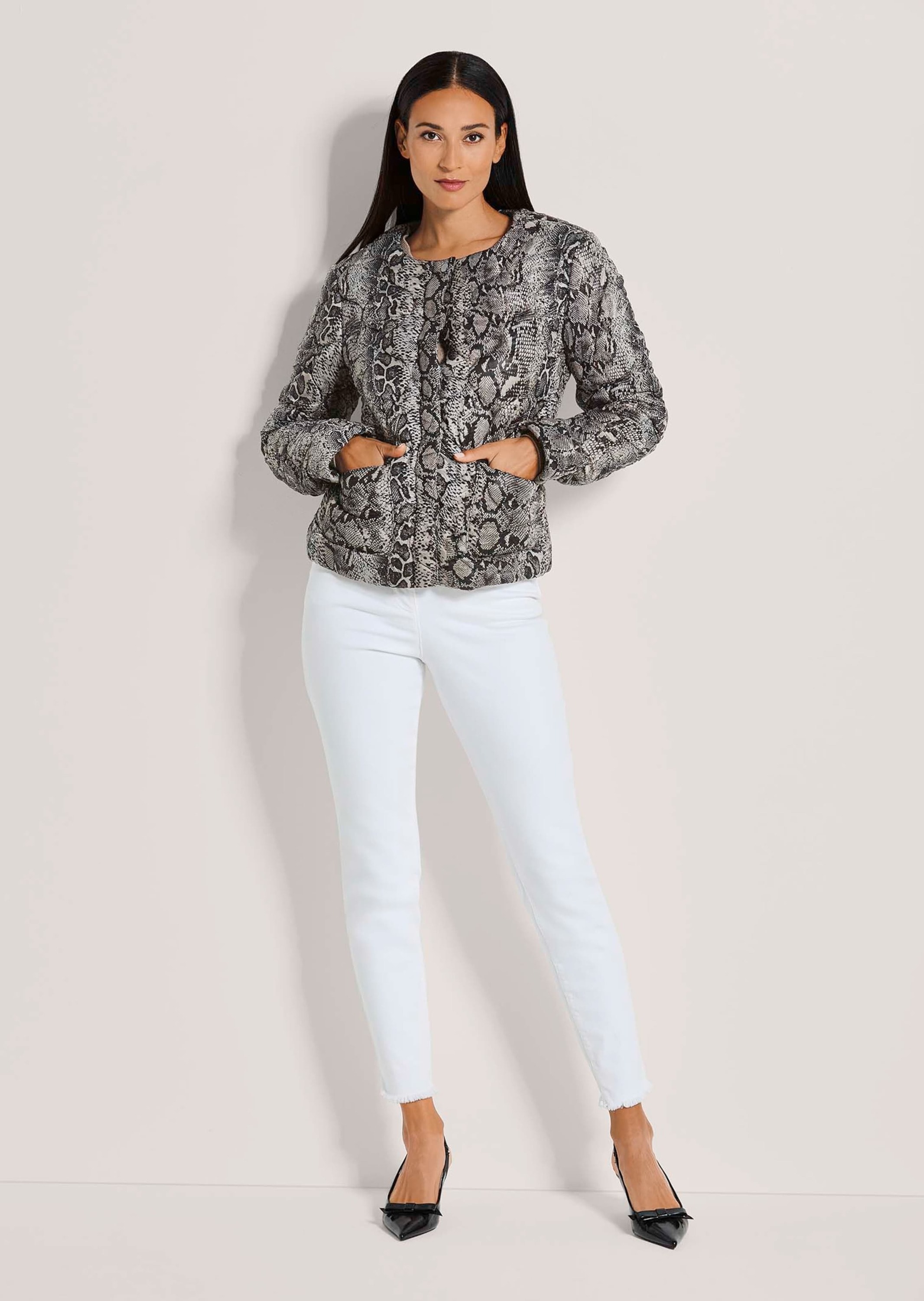 MADELEINE Steppjacke »Jacke Sommerliche Kurzjacke mit Unikat-Print«
