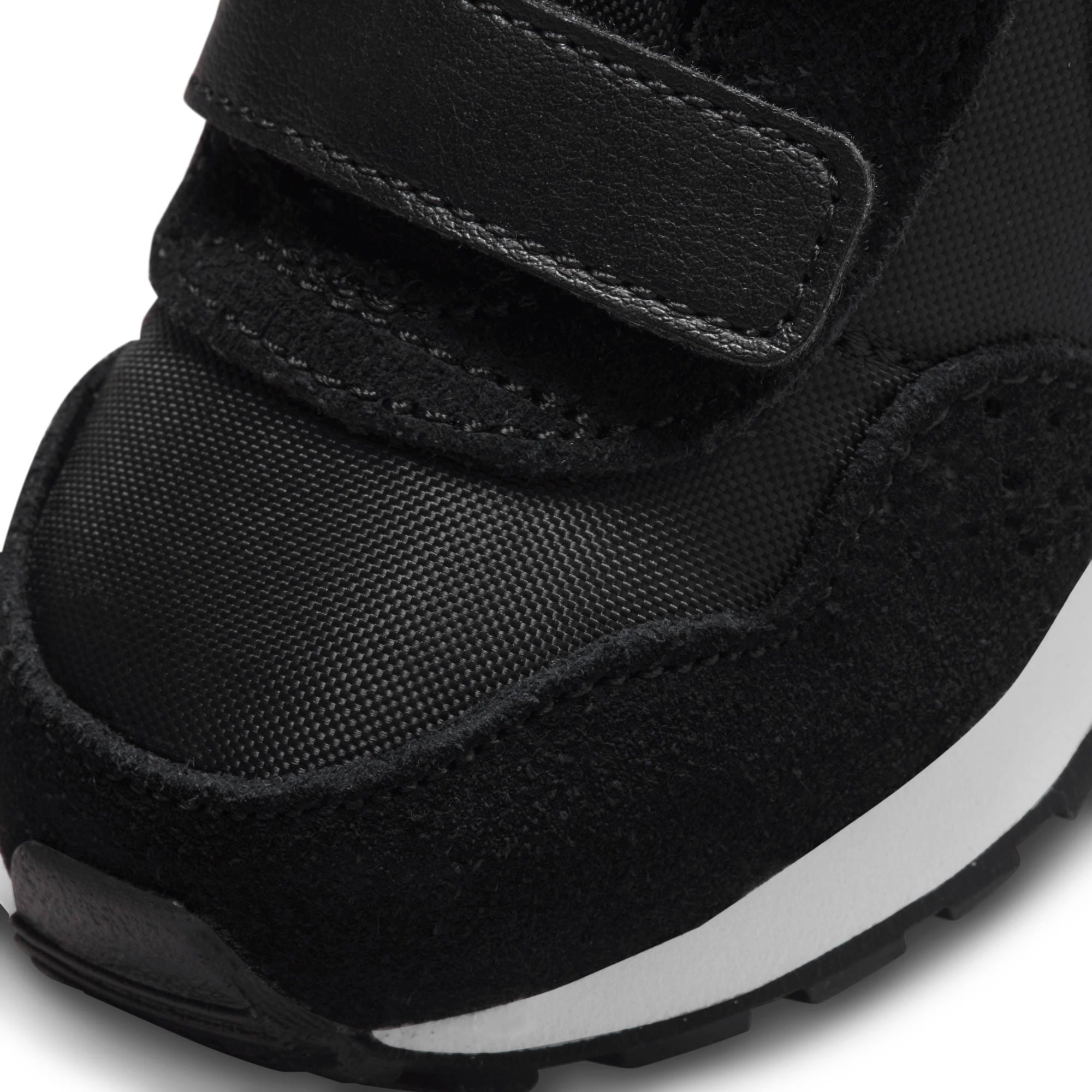 Nike Sportswear Sneaker »MD VALIANT«, mit Klettverschluss