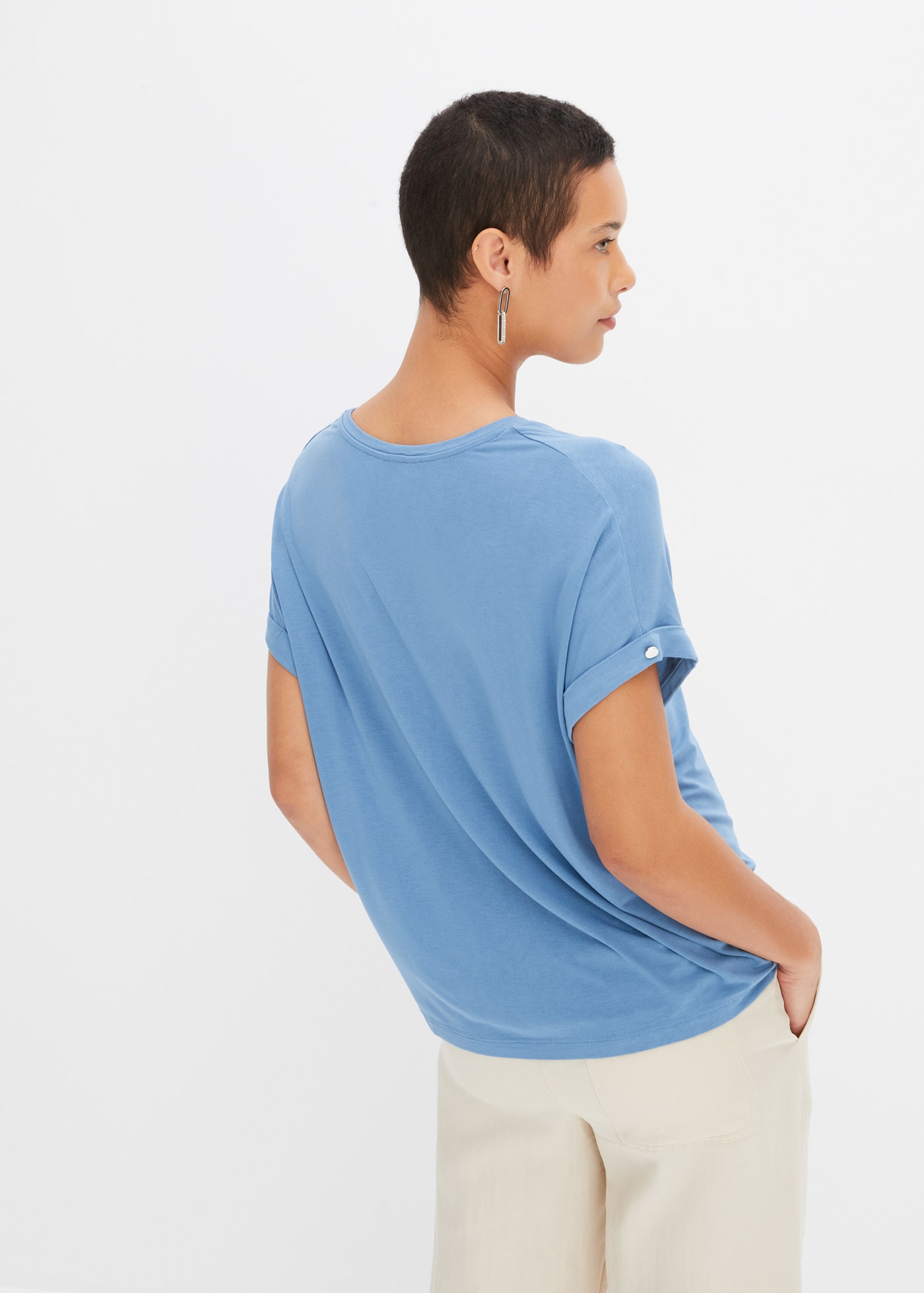bonprix T-Shirt Oversize-Passform, V-Ausschnitt, für Frühling und Sommer