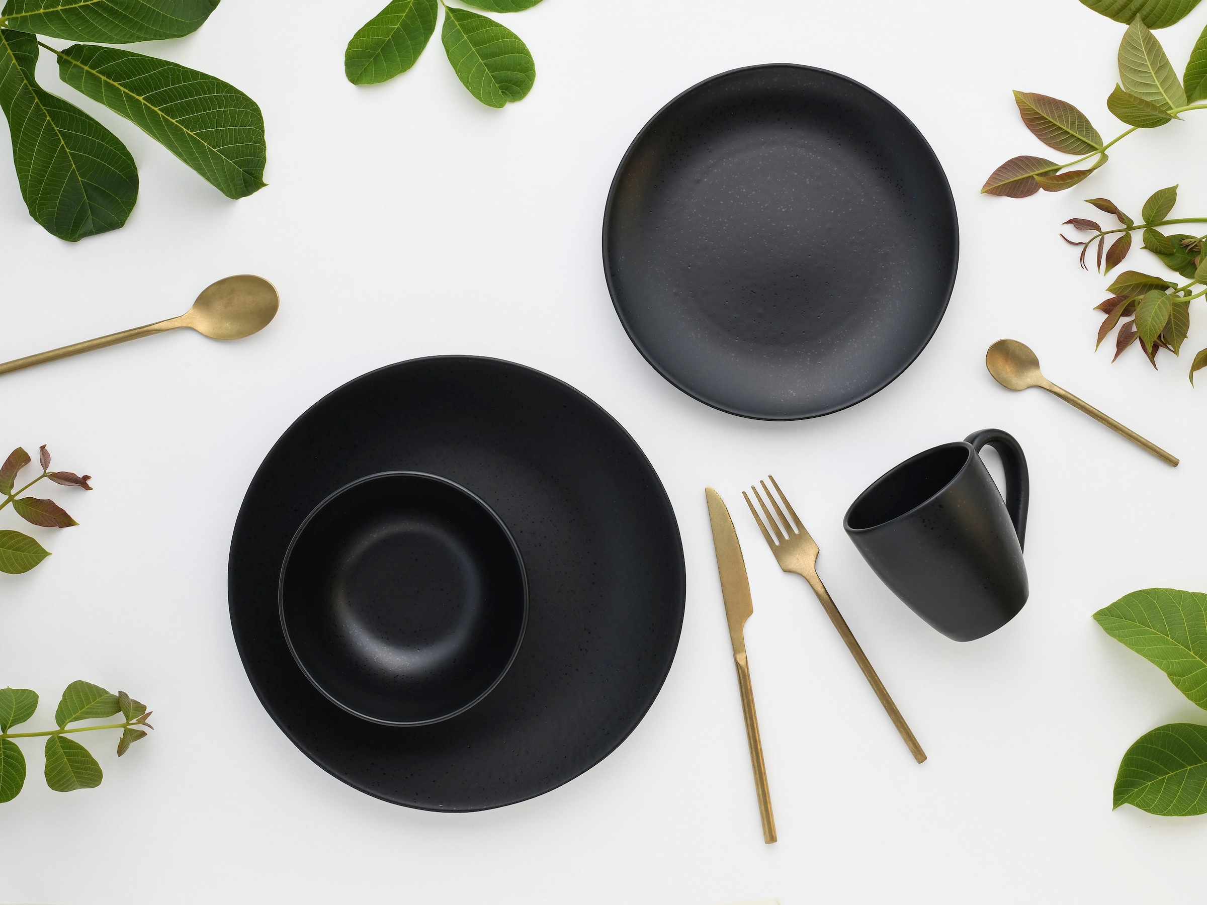 CreaTable Kombiservice »Magic Black Coupe«, (Set, 8 tlg.), Spezialglasur mit glänzenden Sprenkeln